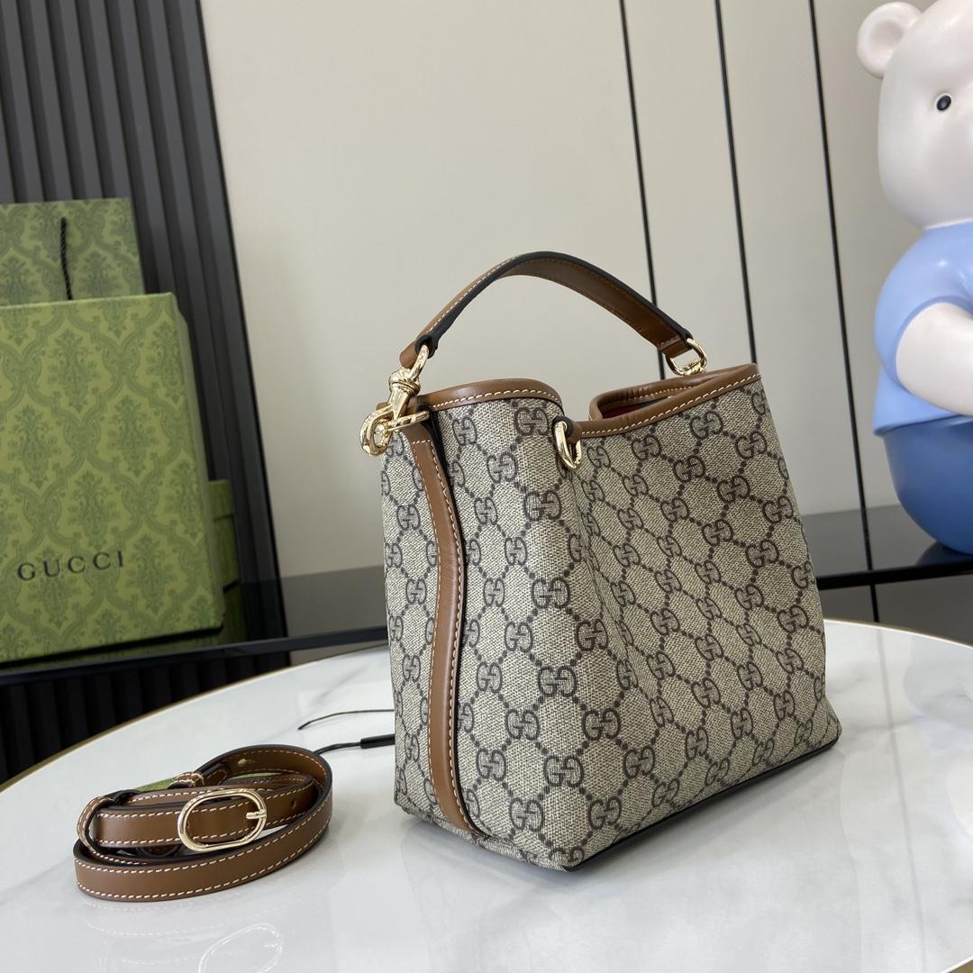 Gucci GG Emblem Mini Bucket Bag - EUR FASHION