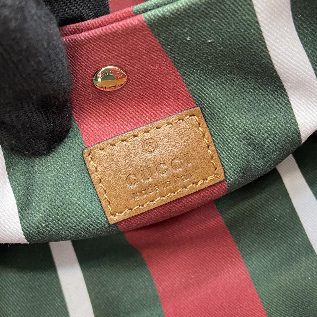 Gucci GG Emblem Mini Bucket Bag - EUR FASHION