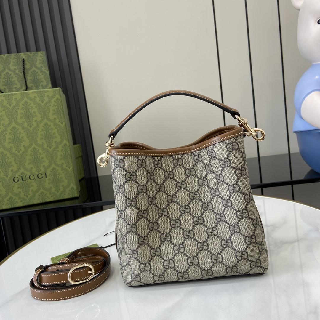 Gucci GG Emblem Mini Bucket Bag - EUR FASHION