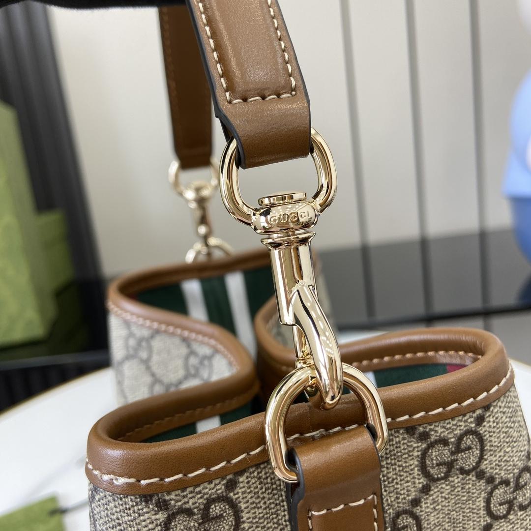 Gucci GG Emblem Mini Bucket Bag - EUR FASHION