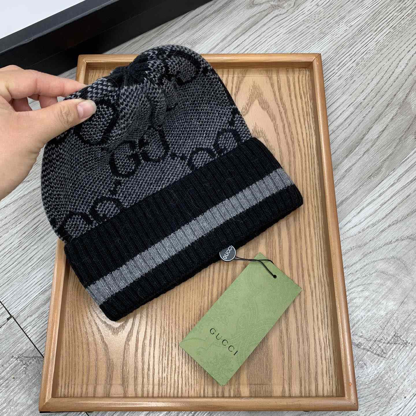 Gucci Beanie  - EUR FASHION