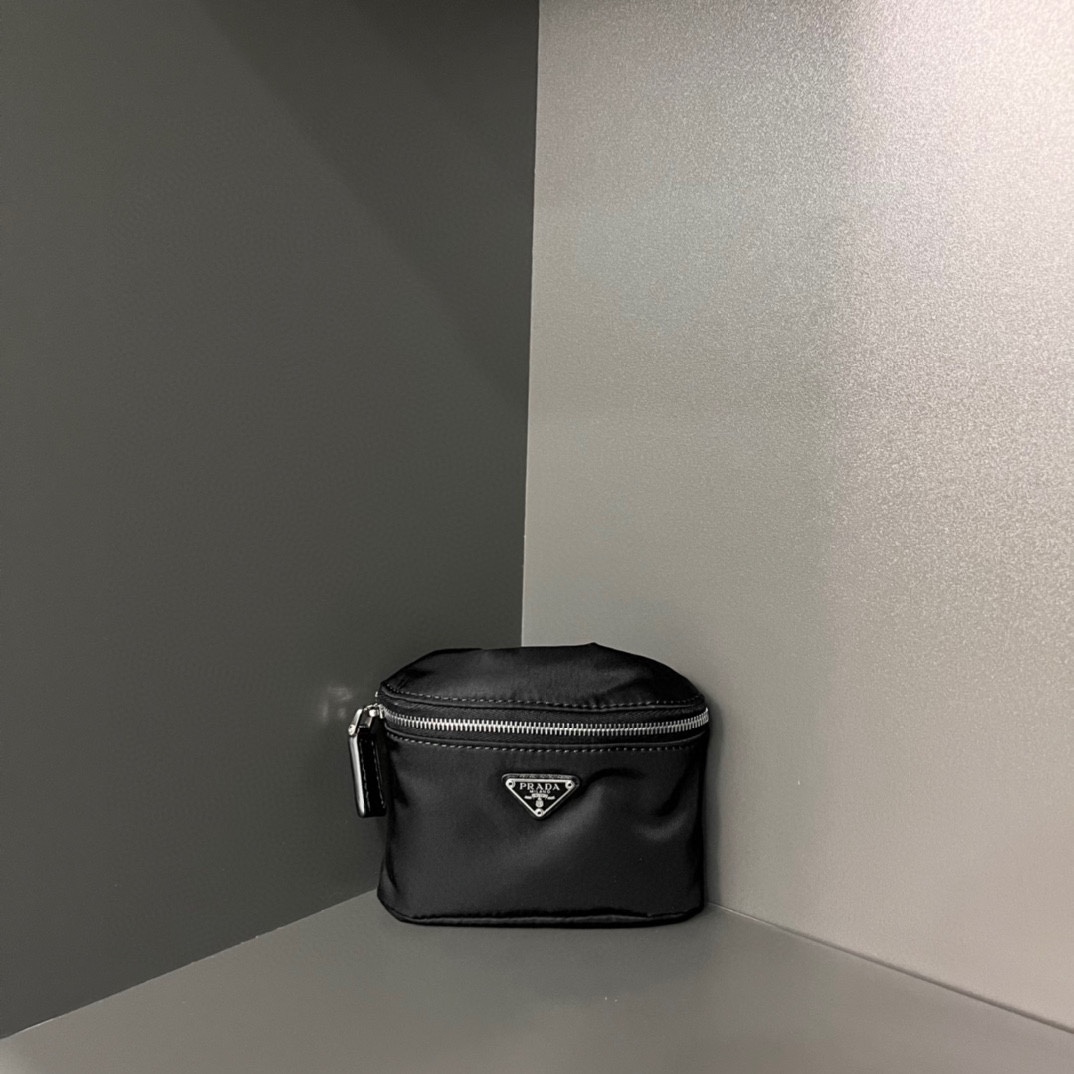 Prada Wrist Bag ﻿ - EUR FASHION