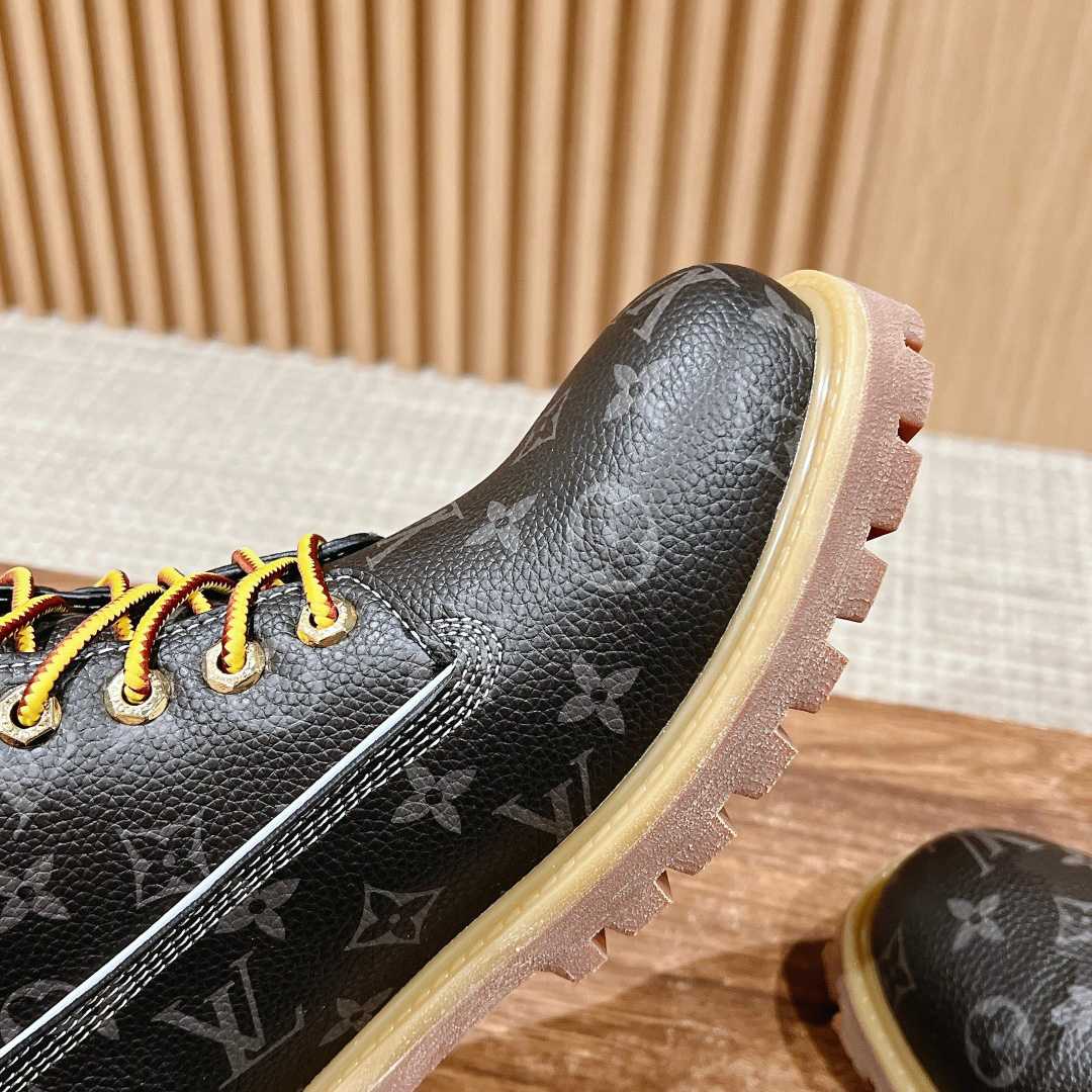 Louis Vuitton x Timberland Ankle Boot - EUR FASHION