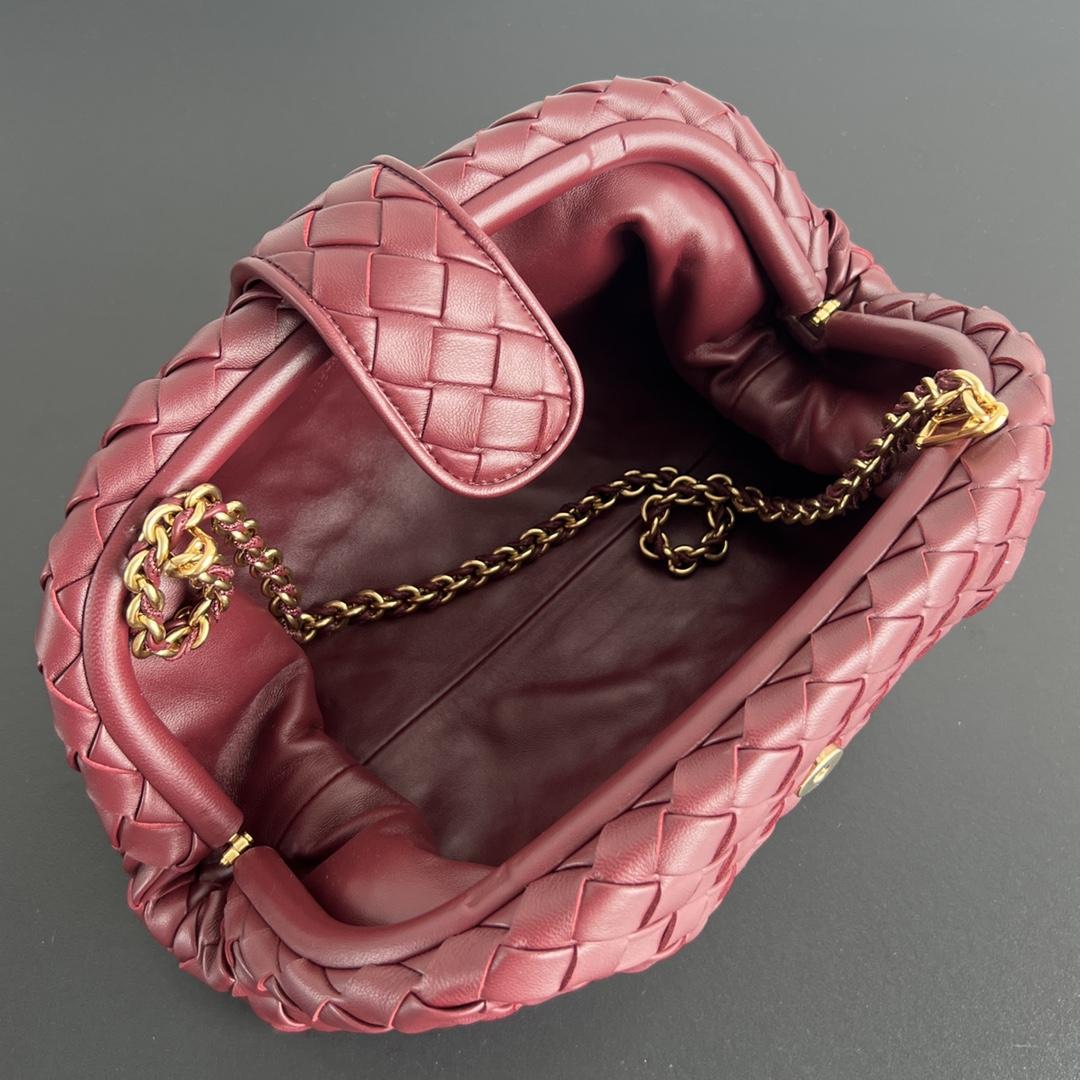 Bottega Veneta Teen Lauren 1980 With Chain   - EUR FASHION