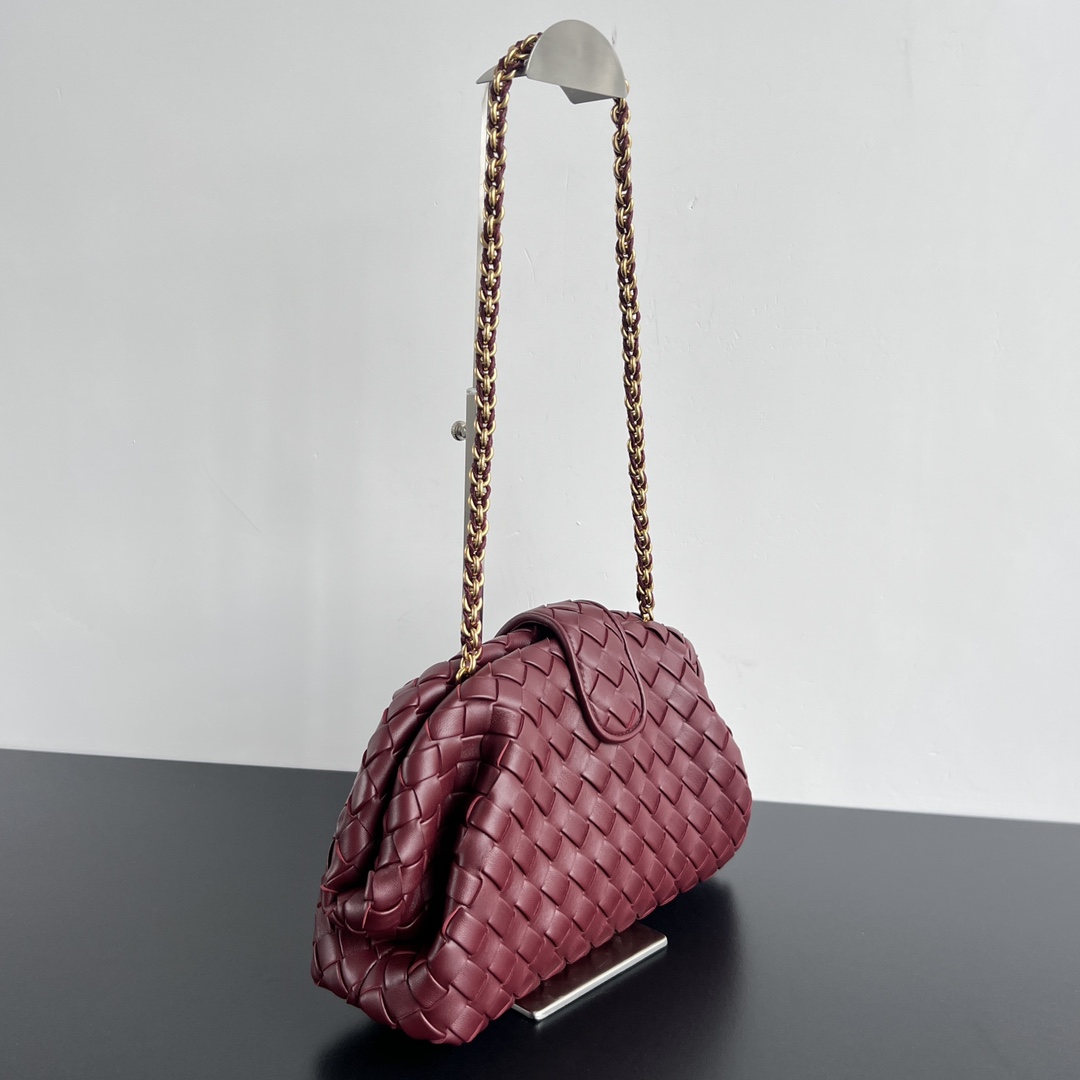 Bottega Veneta Teen Lauren 1980 With Chain   - EUR FASHION