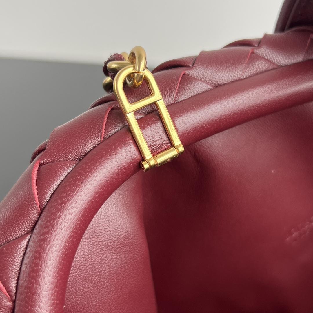 Bottega Veneta Teen Lauren 1980 With Chain   - EUR FASHION