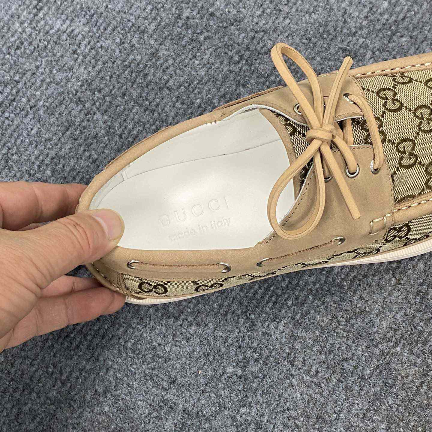 Gucci Men's Original GG Lace-up Loafer - EUR FASHION