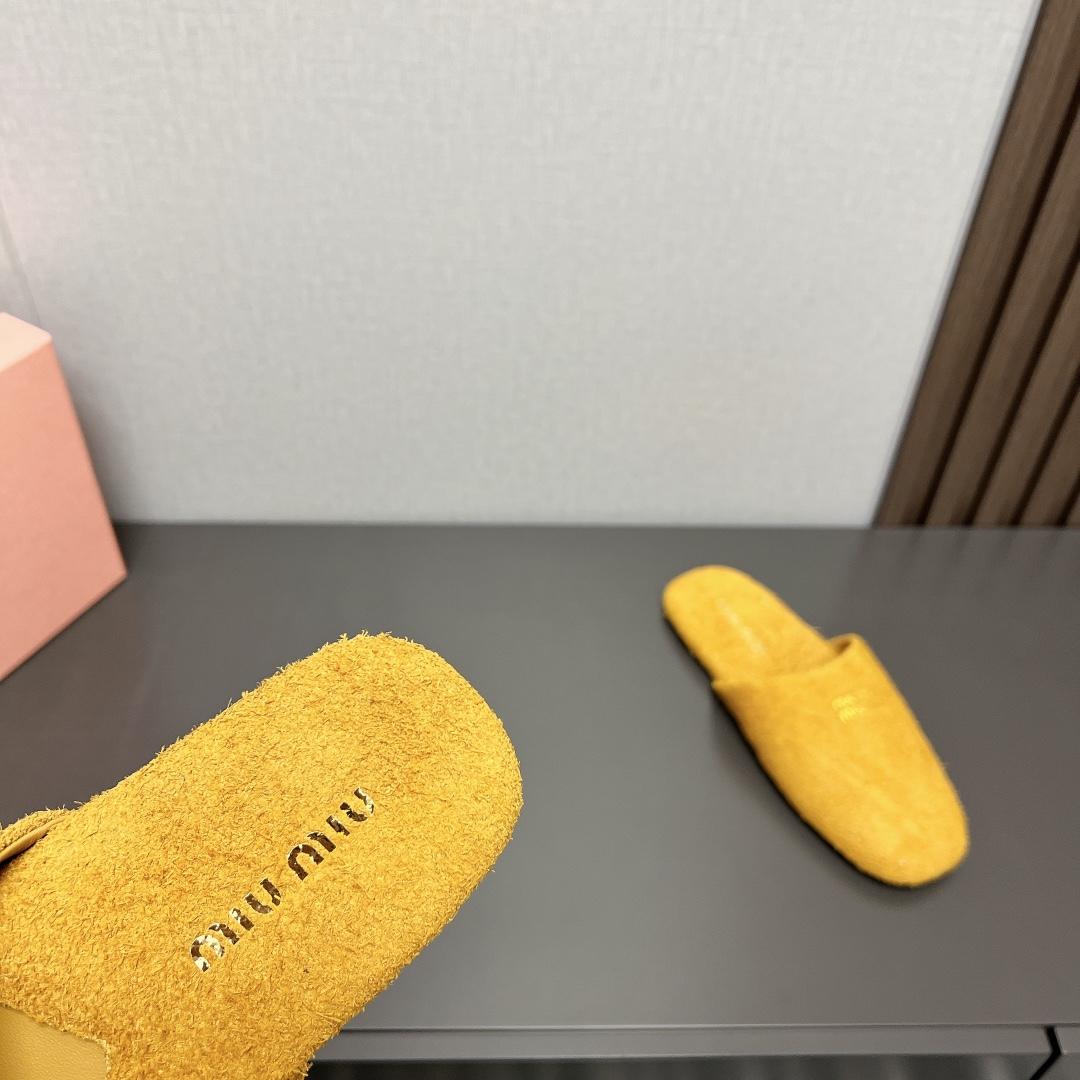 Miu Miu Suede Slippers - EUR FASHION