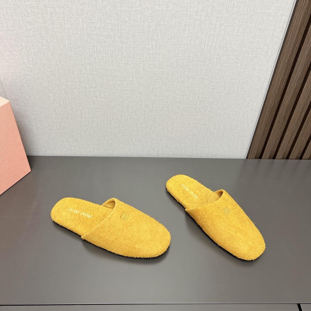 Miu Miu Suede Slippers - EUR FASHION