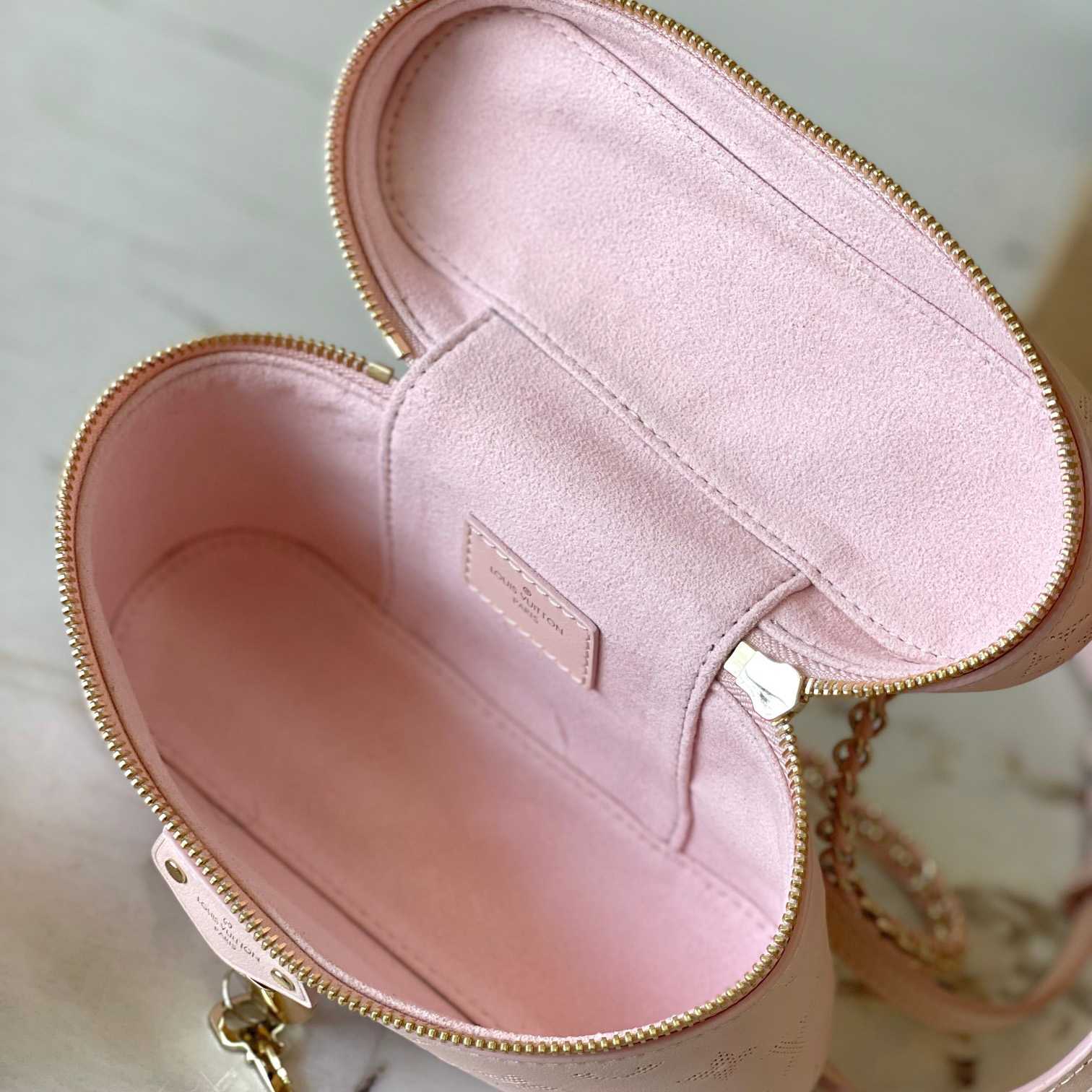Louis Vuitton Vanity Pouch  M11298 - EUR FASHION