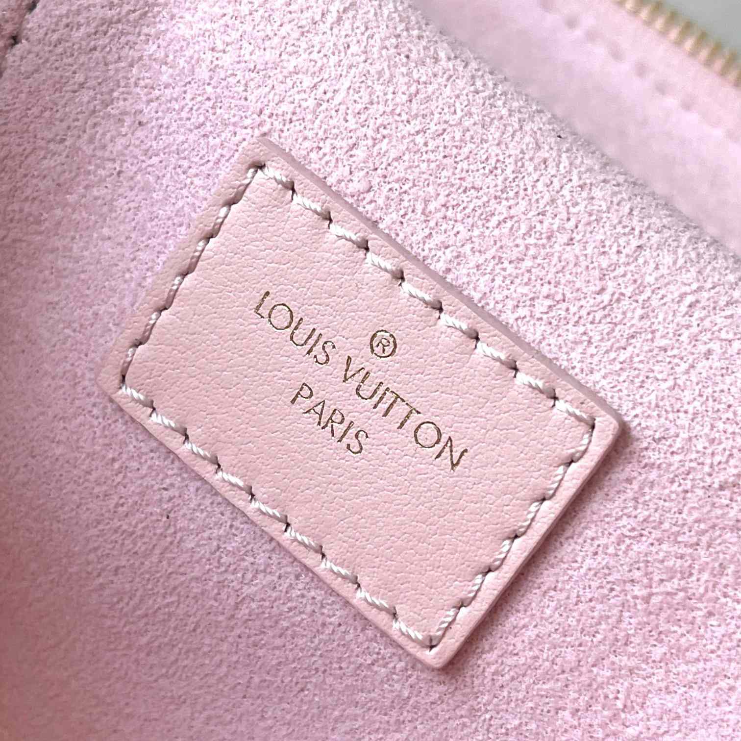 Louis Vuitton Vanity Pouch  M11298 - EUR FASHION