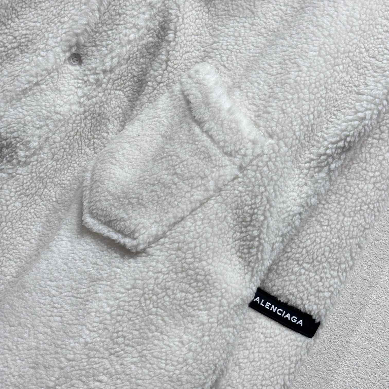Balenciaga Teddy Overshirt - EUR FASHION