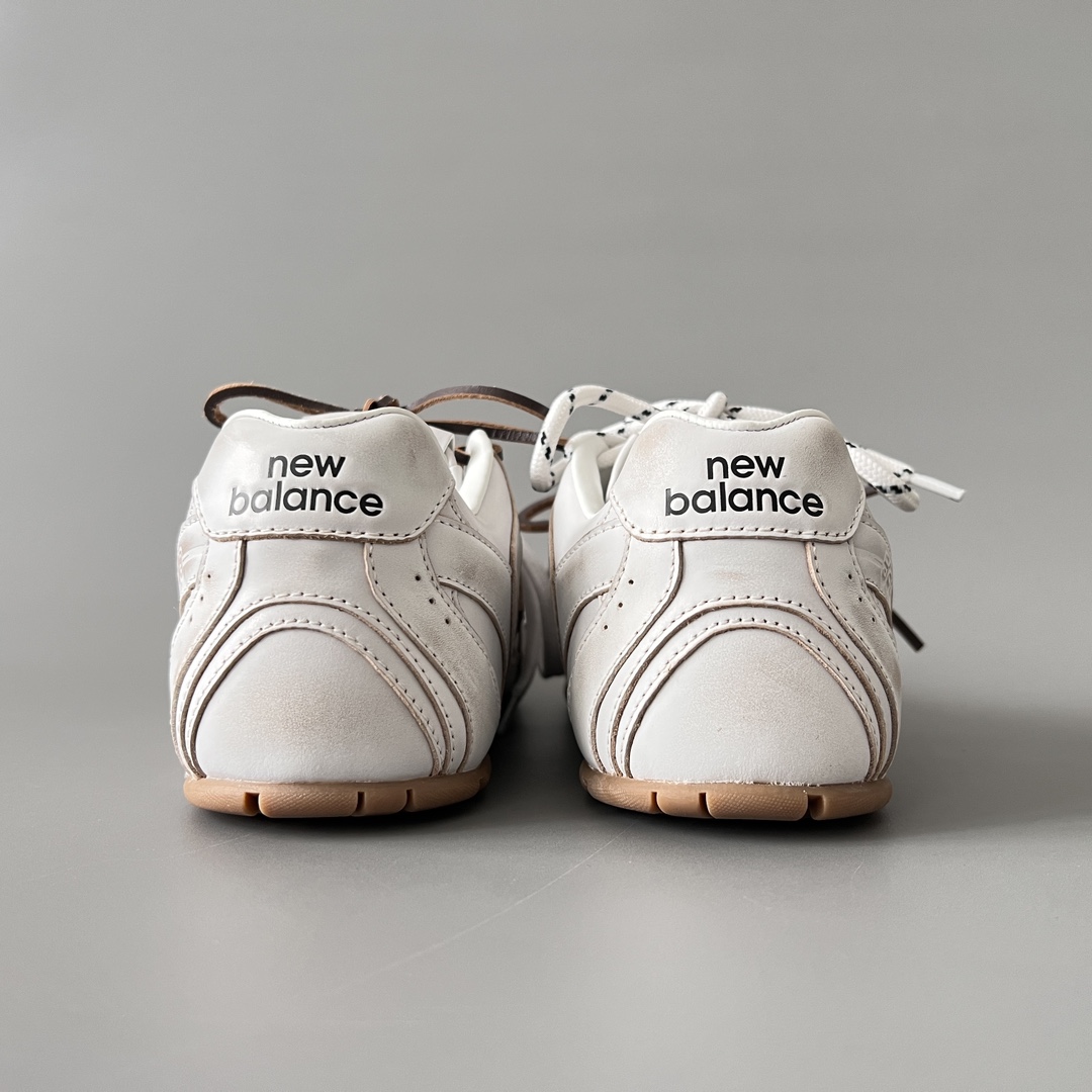 Miu Miu x New Balance 530 Sneakers - EUR FASHION