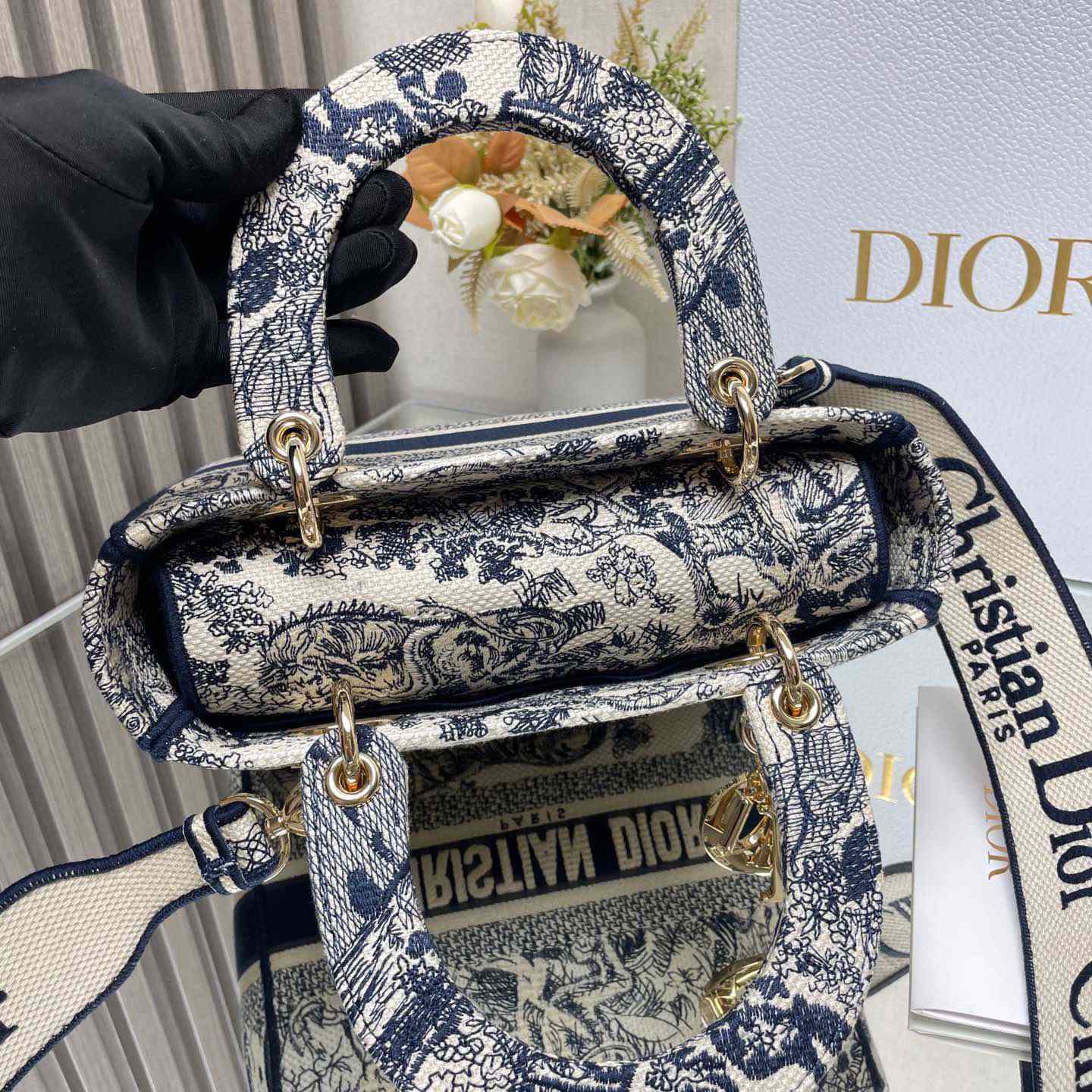 Dior Dioramour Medium Lady D-Lite Bag - EUR FASHION