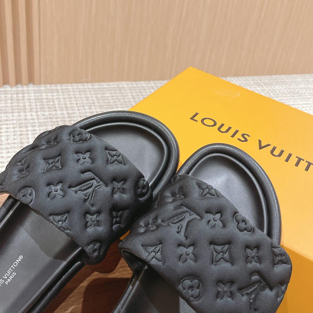 Louis Vuitton Pool Pillow Comfort Mules - EUR FASHION