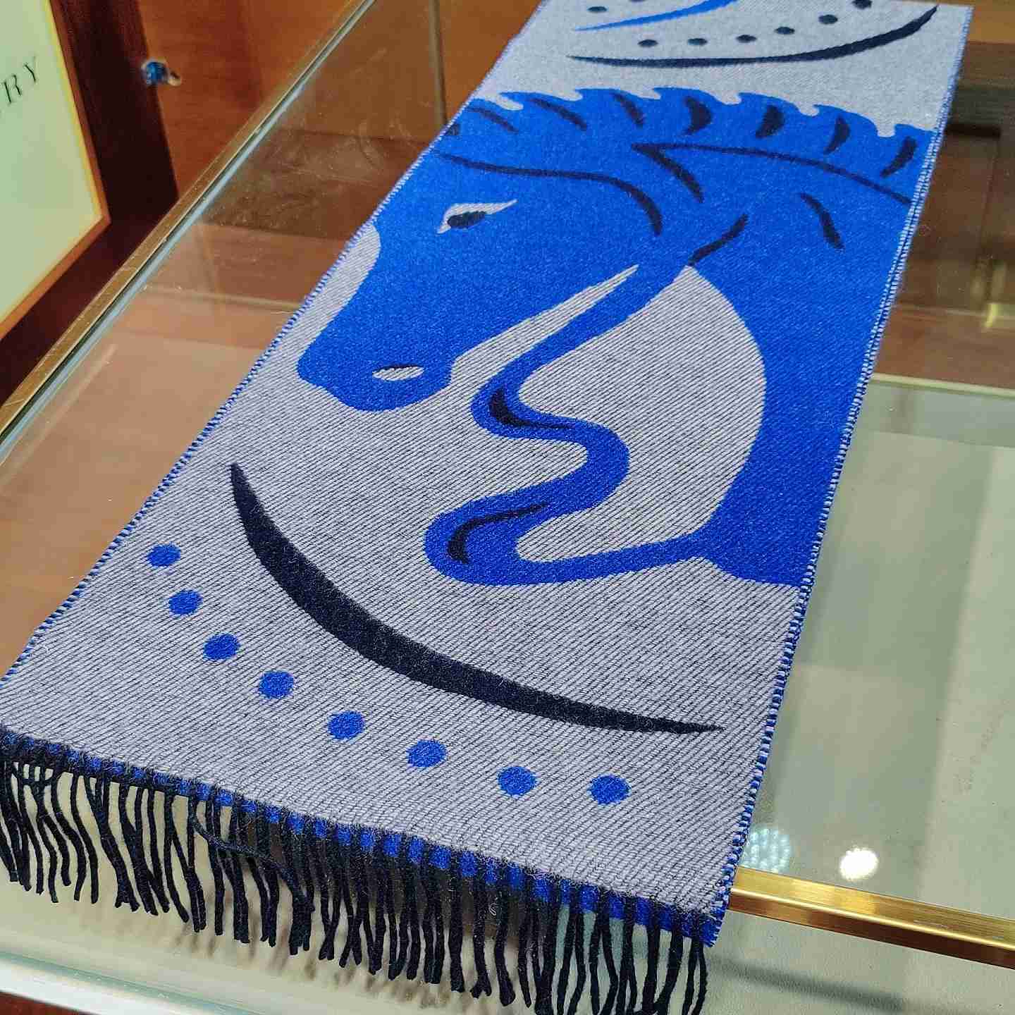 Burberry Mirrored Horse Cashmere Scarf - EUR FASHION