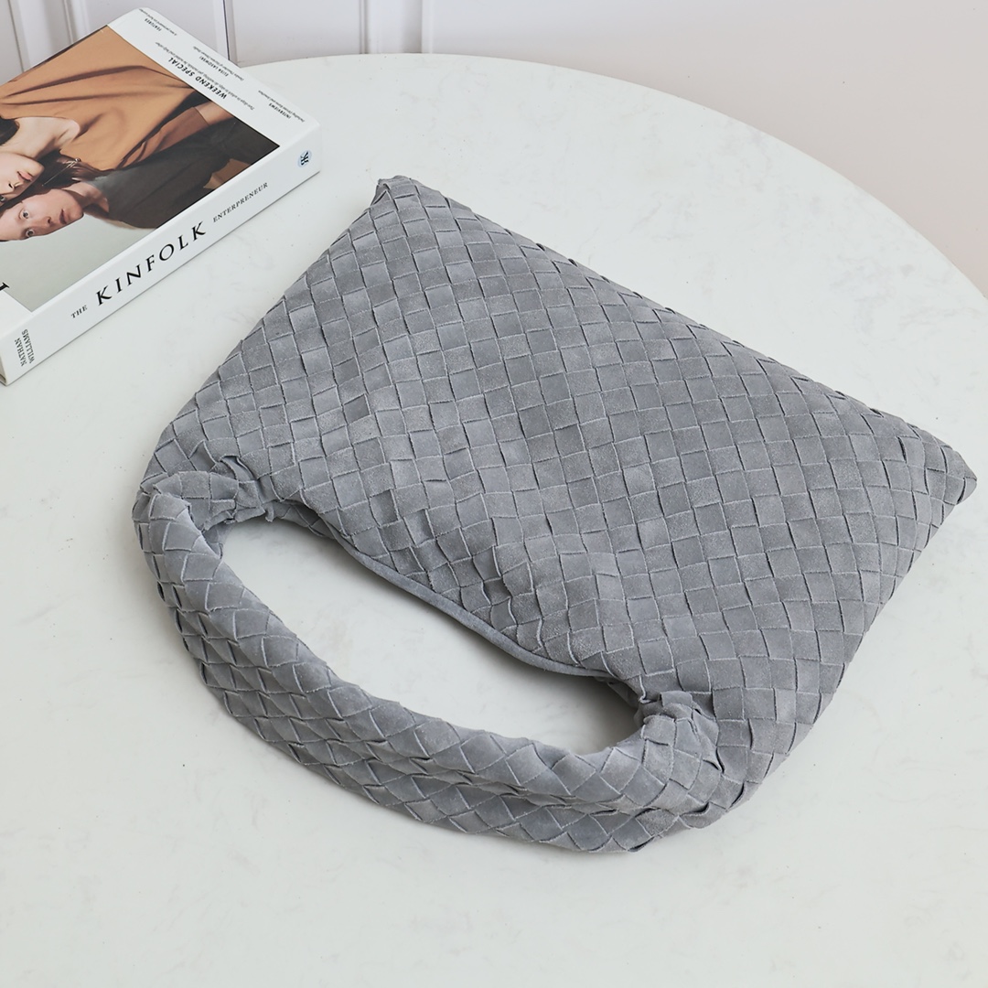 Bottega Veneta Hop  - EUR FASHION