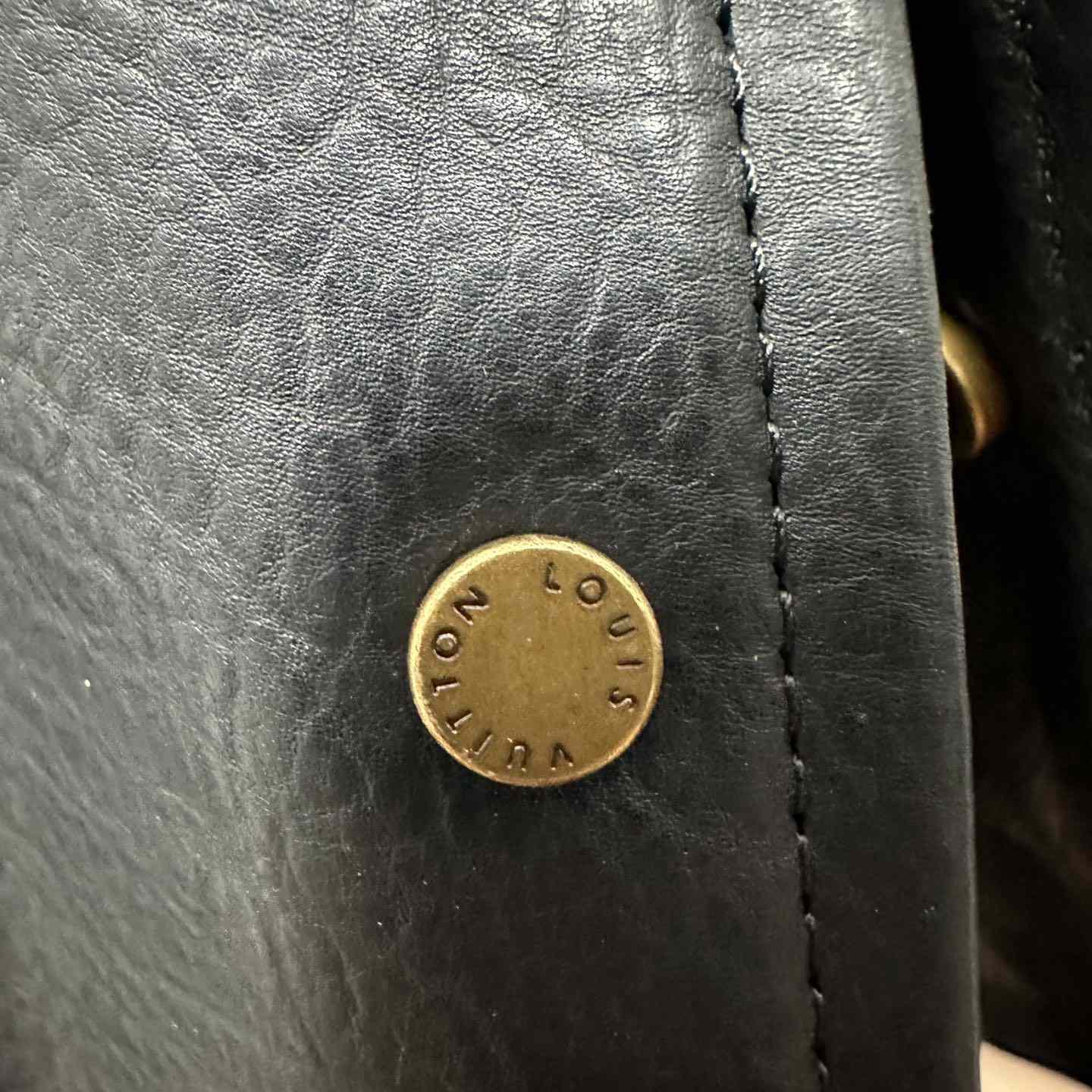 Louis Vuitton Varsity Blouson    - EUR FASHION