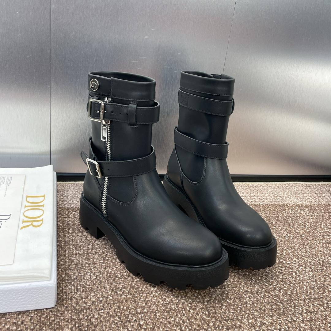 Dior D-Major Ankle Boot   - EUR FASHION