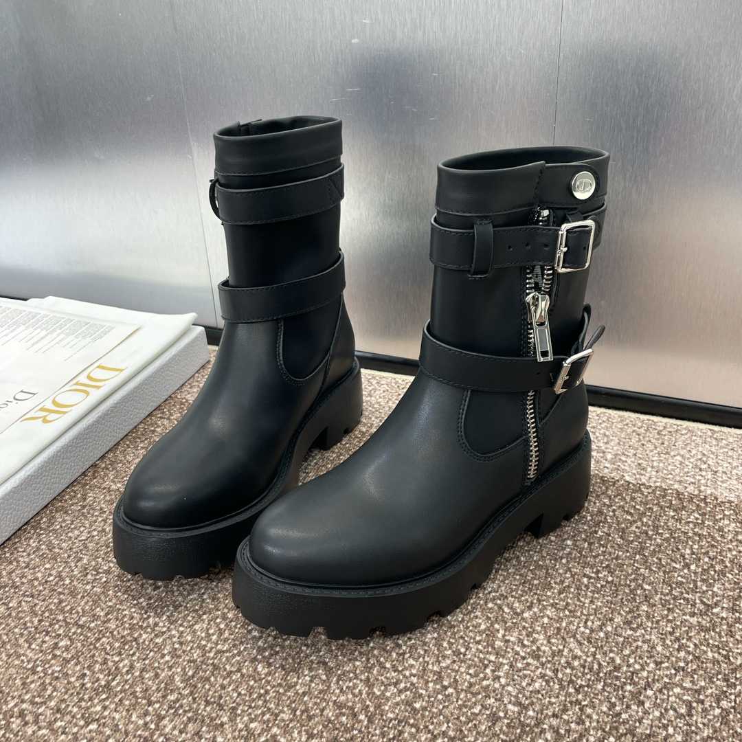 Dior D-Major Ankle Boot   - EUR FASHION