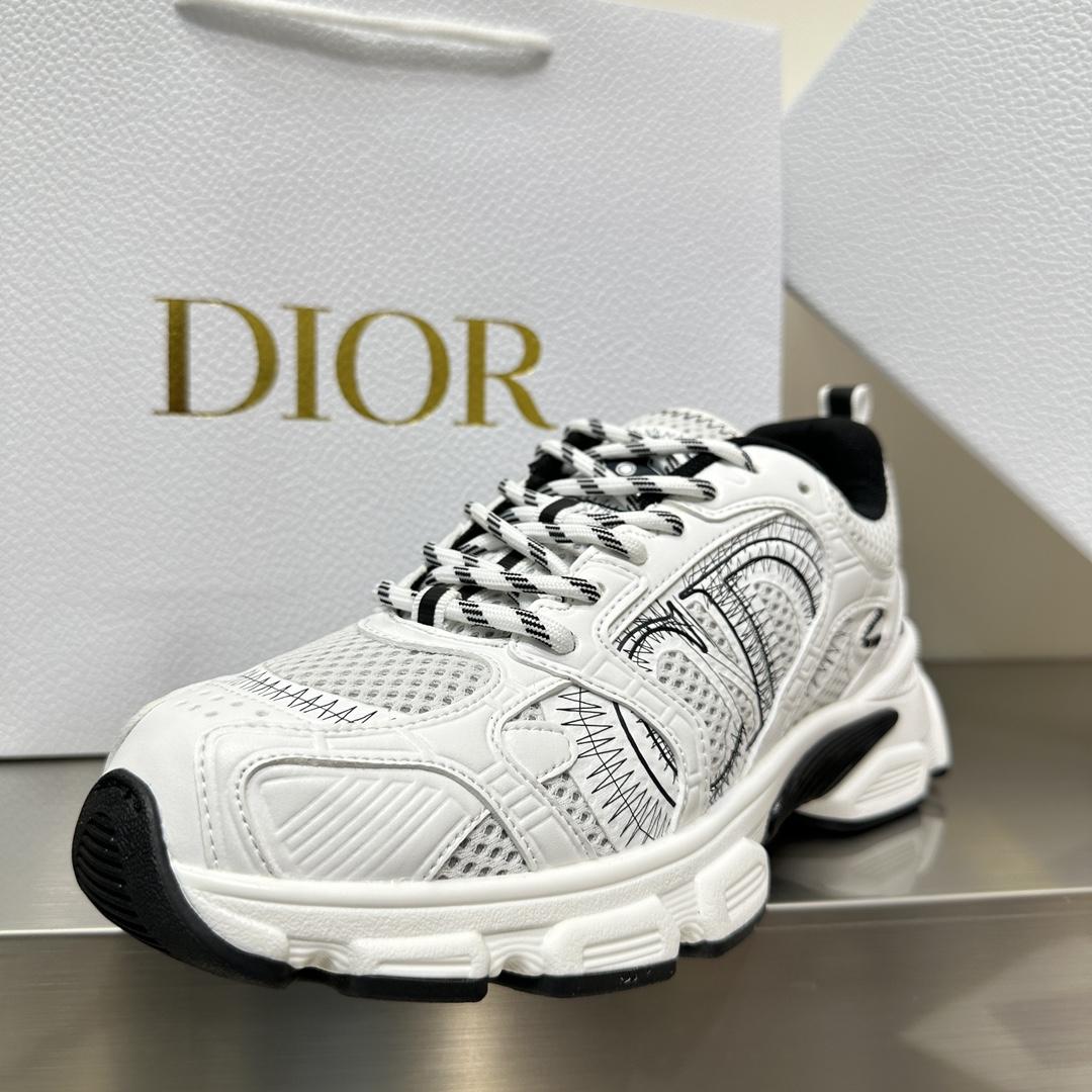 Dior Chrono Sneaker   - EUR FASHION