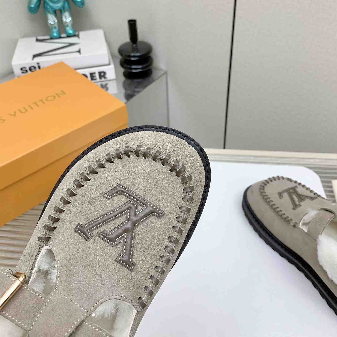 Louis Vuitton Colorado Comfort Mary Jane    - EUR FASHION