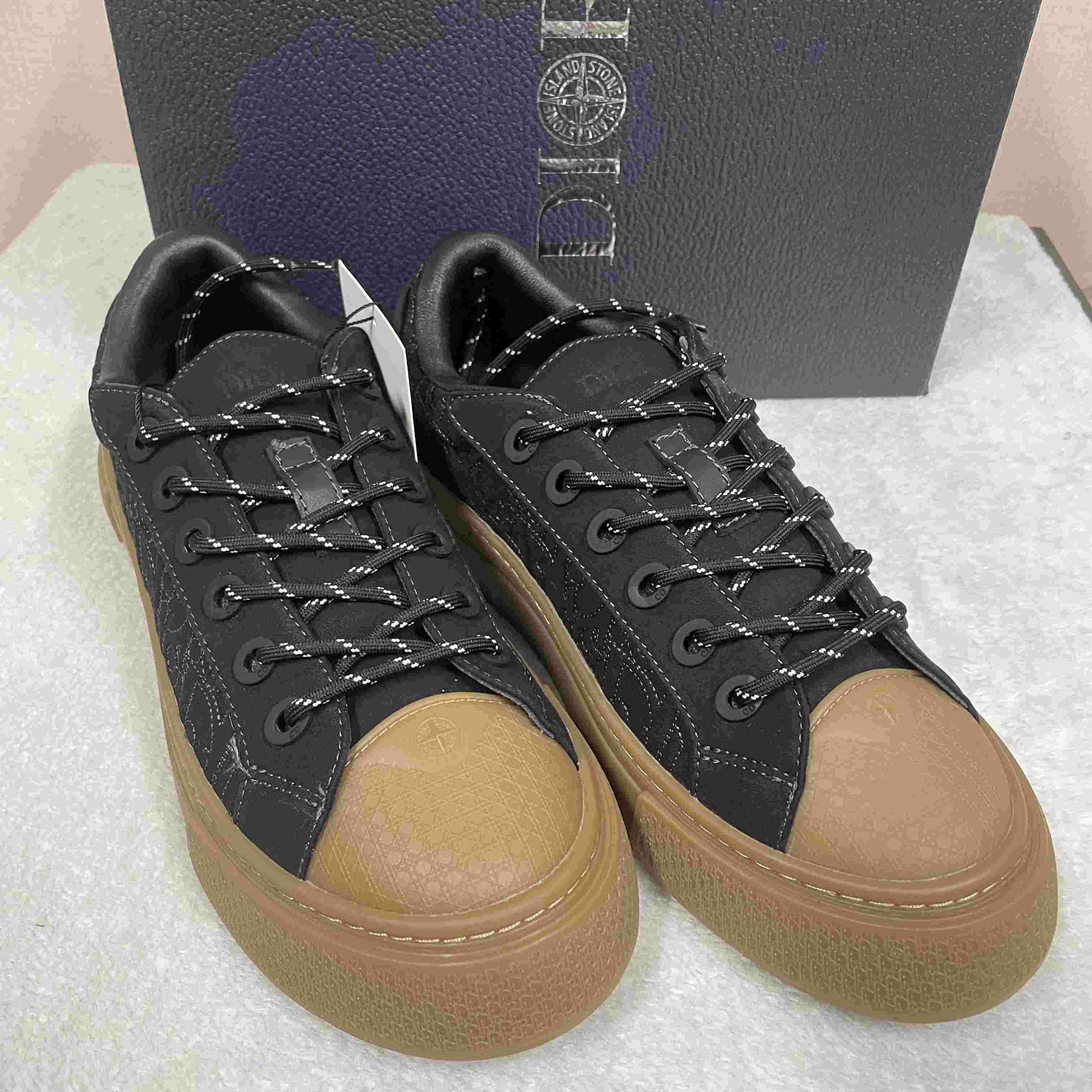 Dior And STONE ISLAND B33 Sneaker   - EUR FASHION