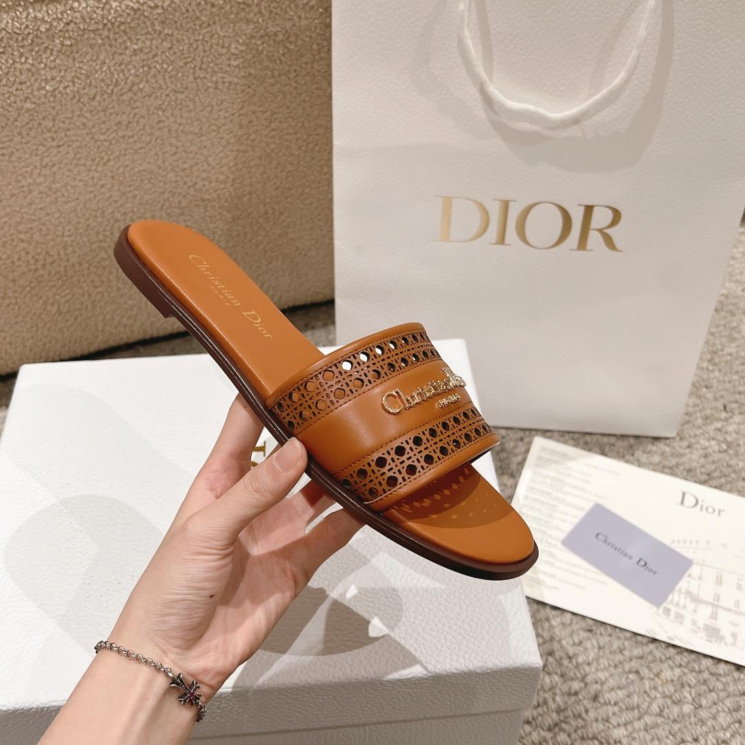 Dior Dway Slide  - EUR FASHION
