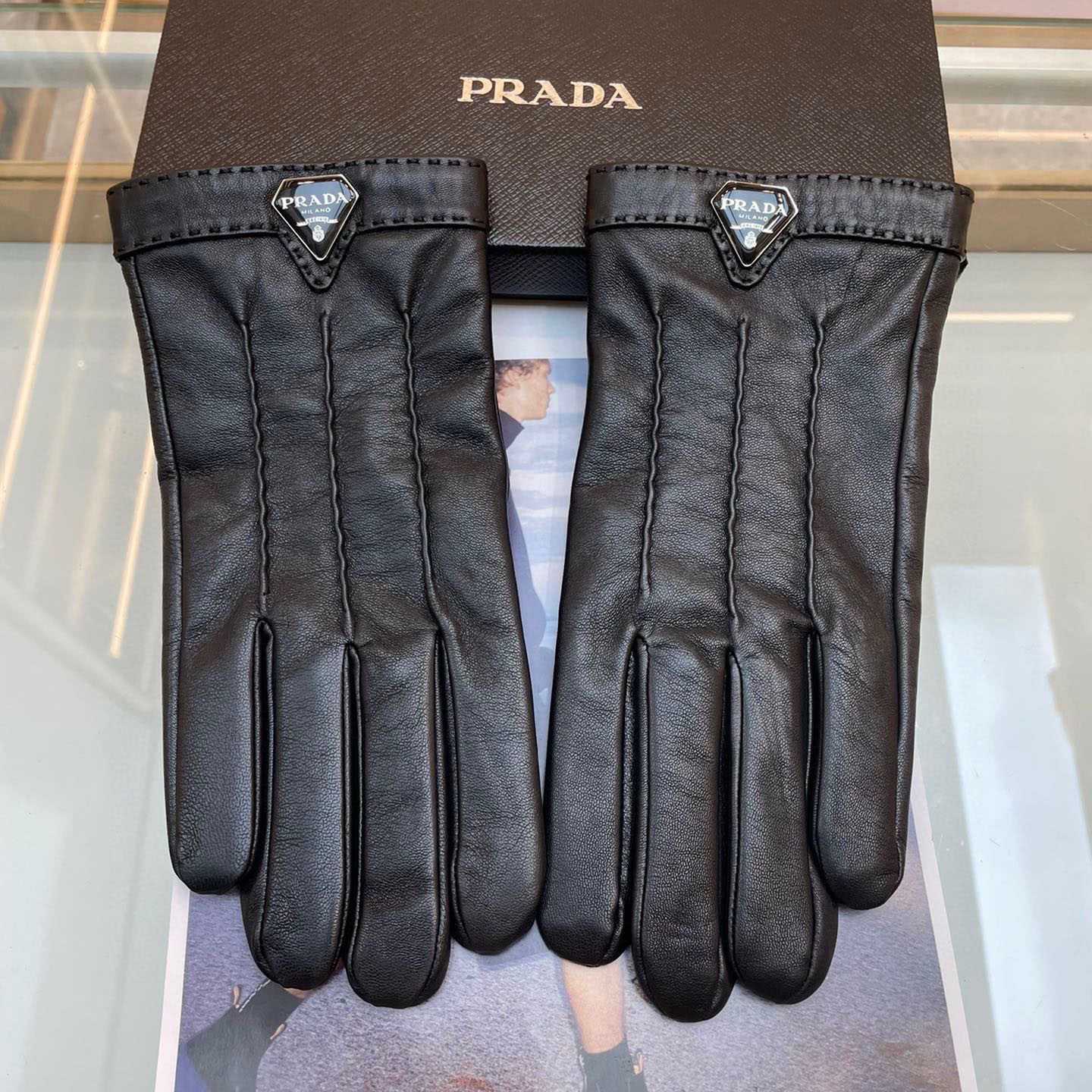 Prada Gloves  - EUR FASHION