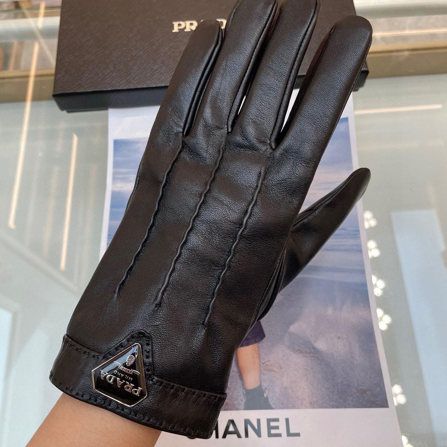 Prada Gloves  - EUR FASHION