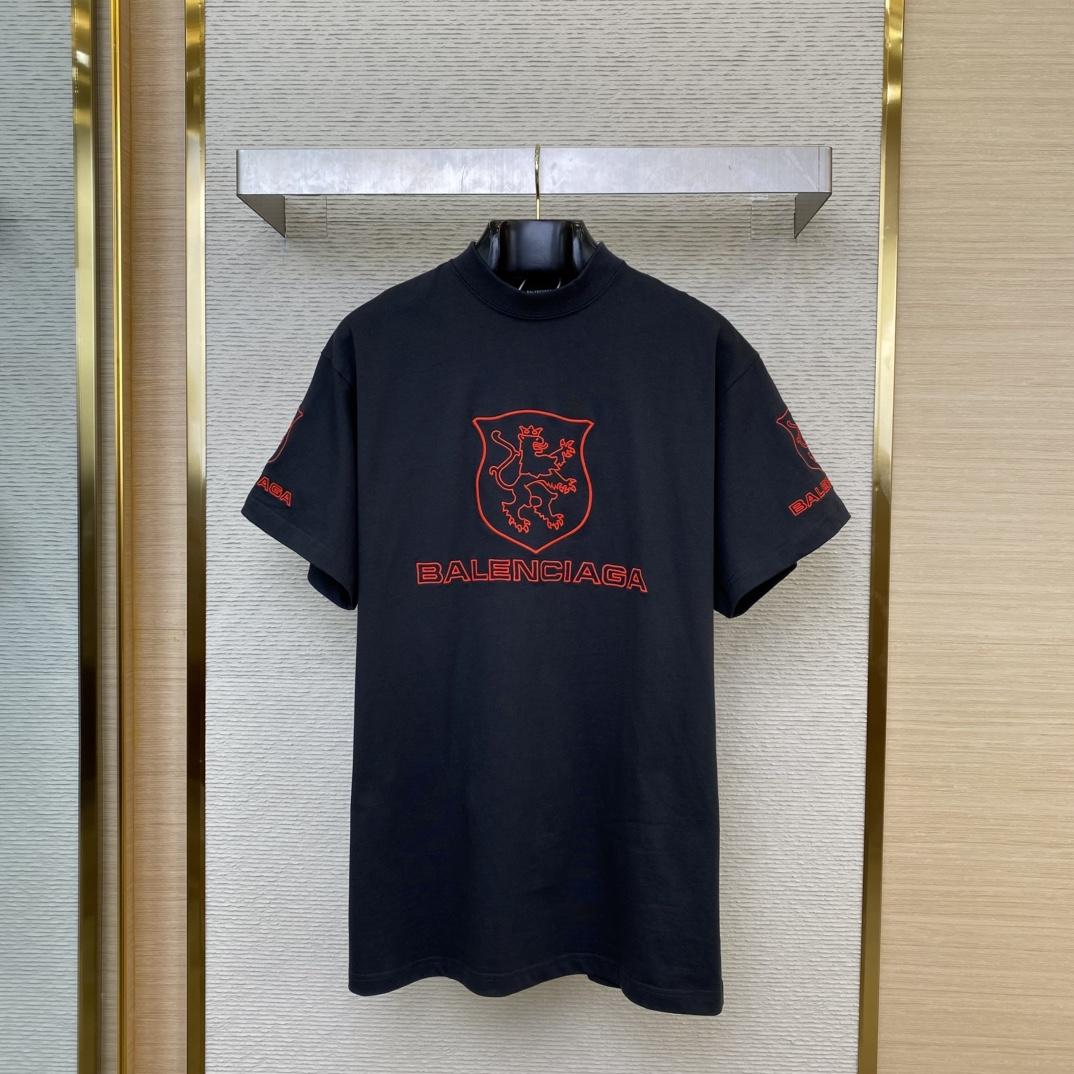 Balenciaga Lion Club T-Shirt Oversized In Washed black And Red - EUR FASHION