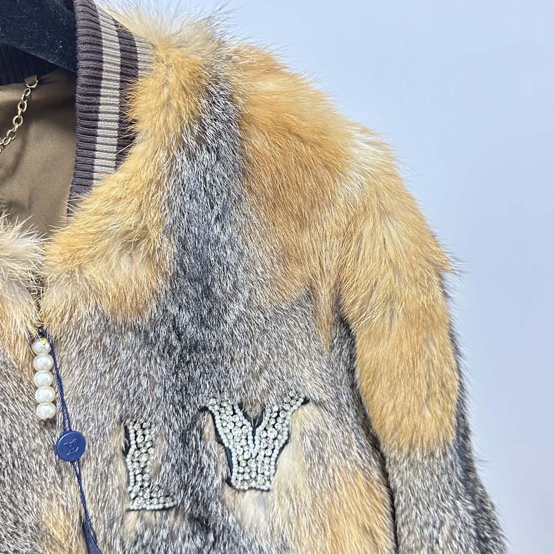 Louis Vuitton Fox Fur Bomber  1AFXBD - EUR FASHION