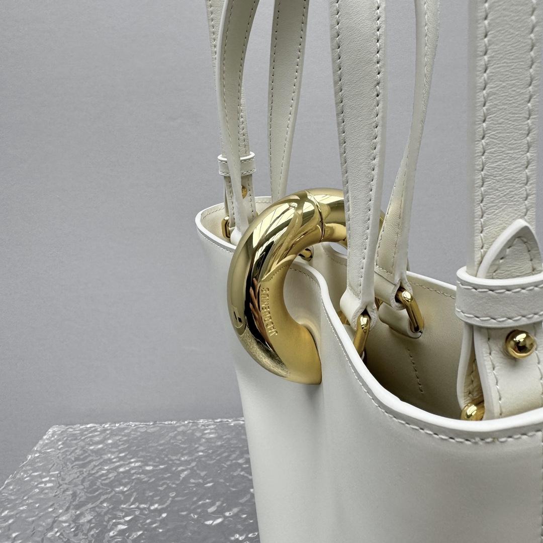 Jacquemus Le Petit Bambola Bag （10x10x20cm） - EUR FASHION