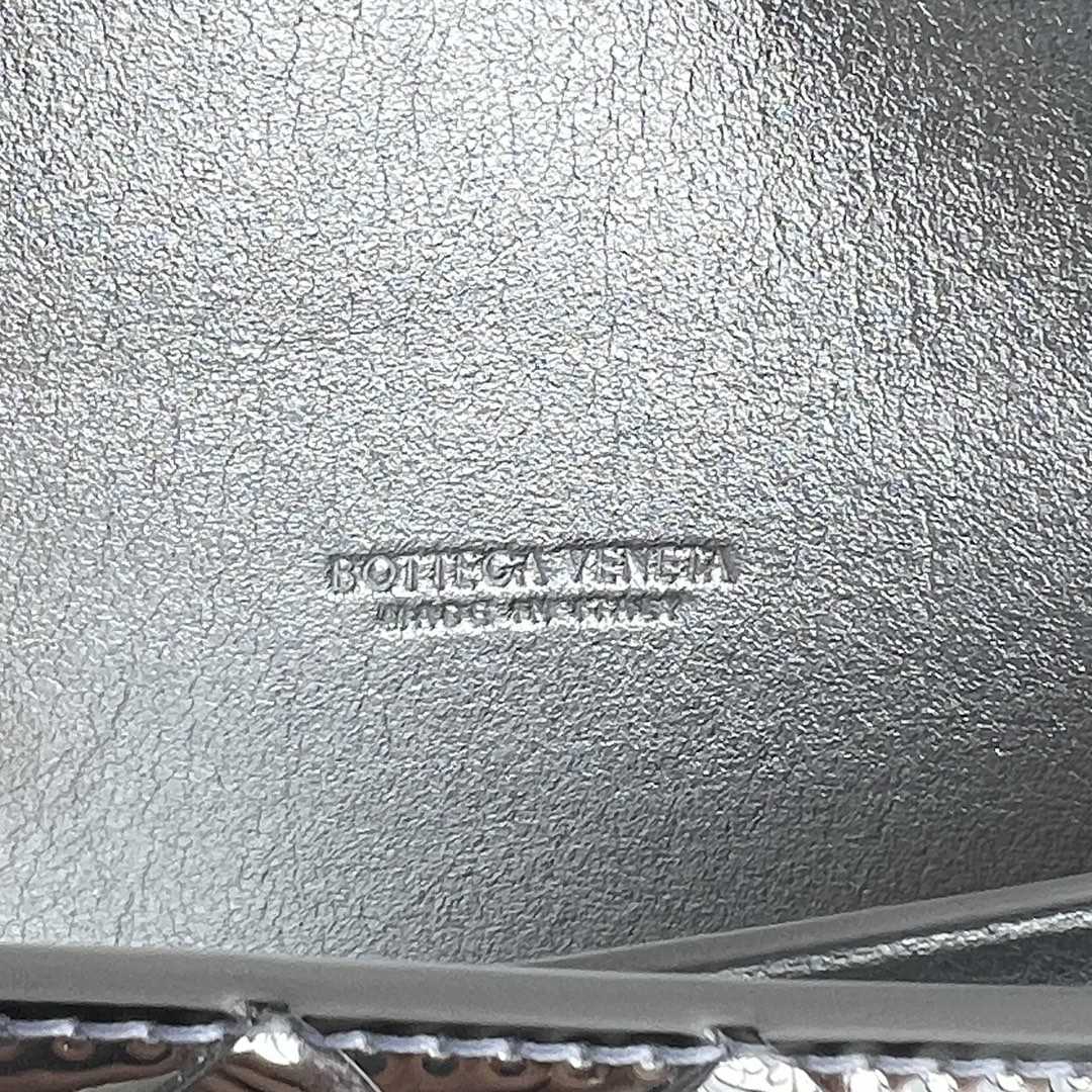 Bottega Veneta Andiamo Clutch 31*13*3cm - EUR FASHION