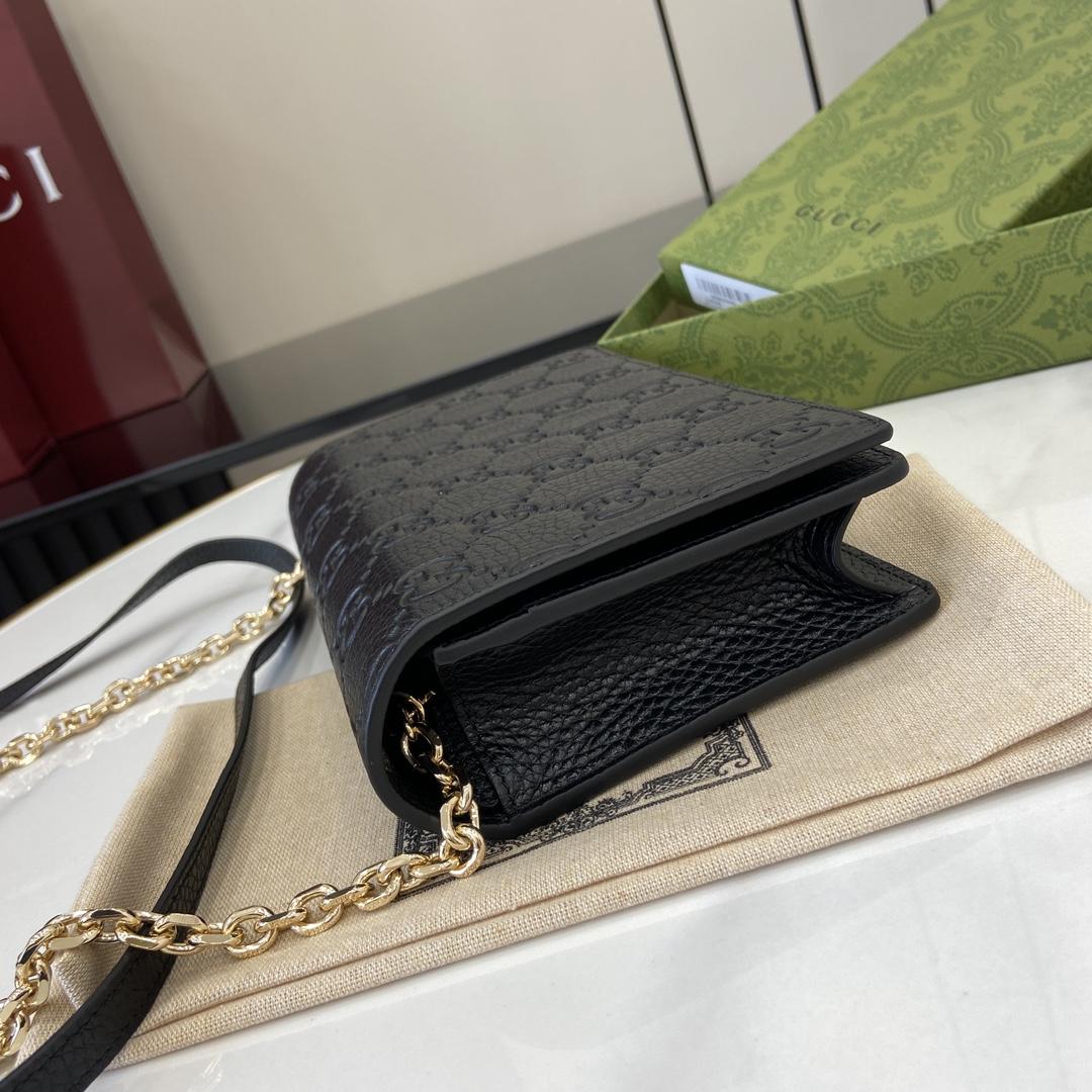 Gucci GG Emblem Super Mini Shoulder Bag - EUR FASHION