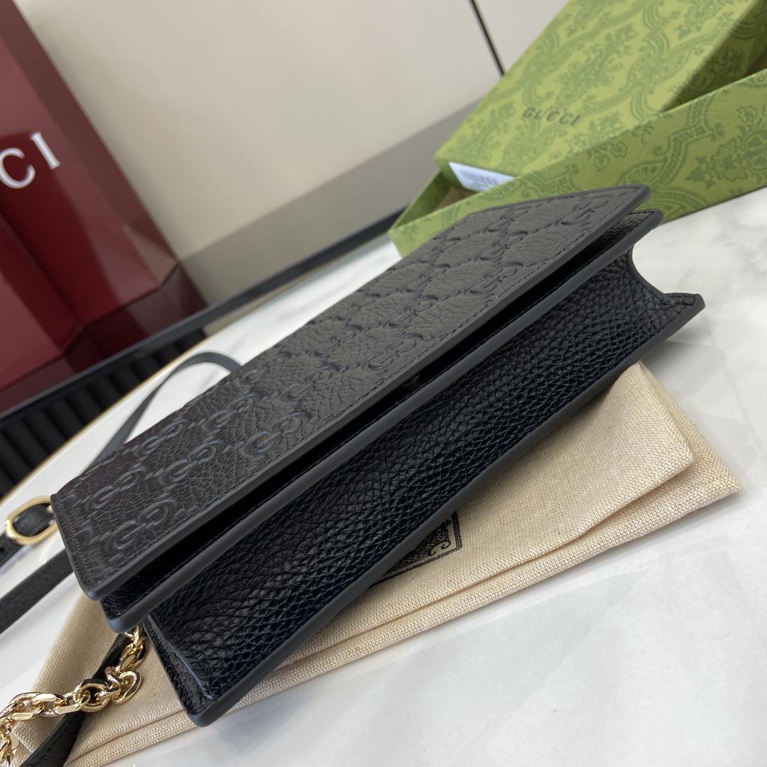 Gucci GG Emblem Super Mini Shoulder Bag - EUR FASHION
