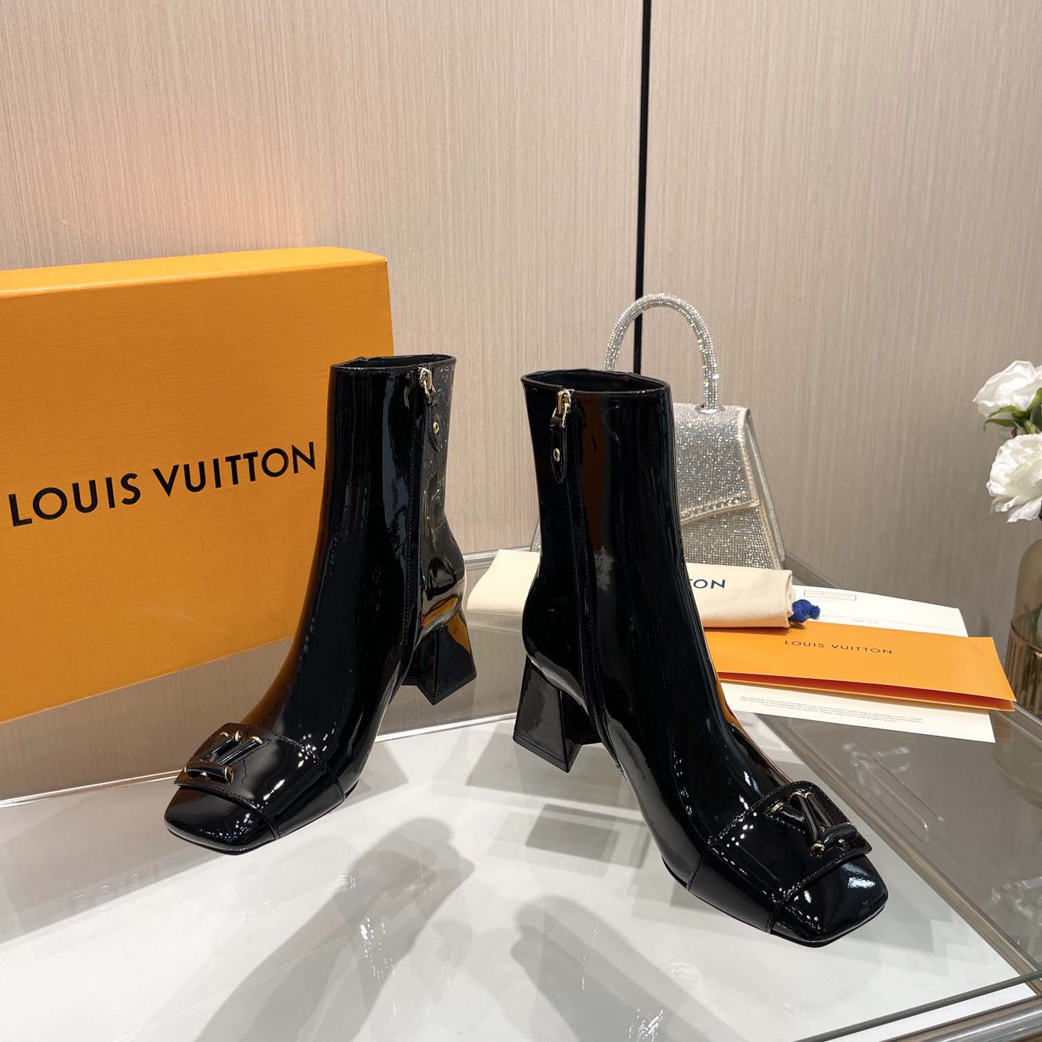 Louis Vuitton Shake Platform Ankle - EUR FASHION