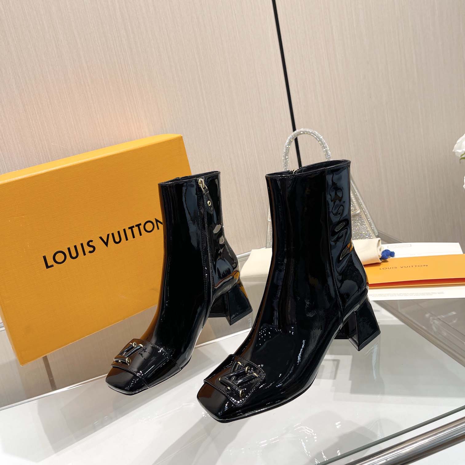 Louis Vuitton Shake Platform Ankle - EUR FASHION