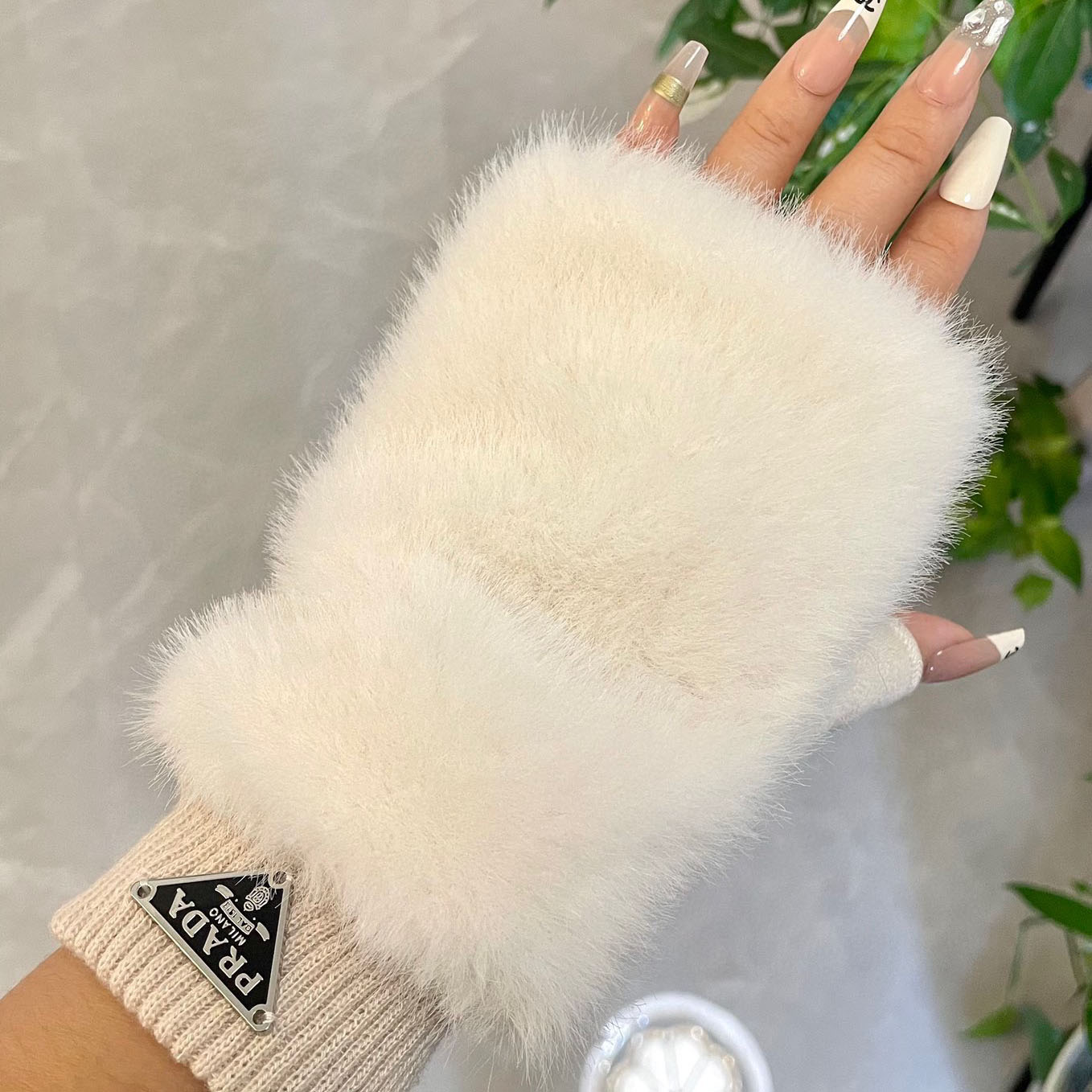 Prada Gloves  - EUR FASHION