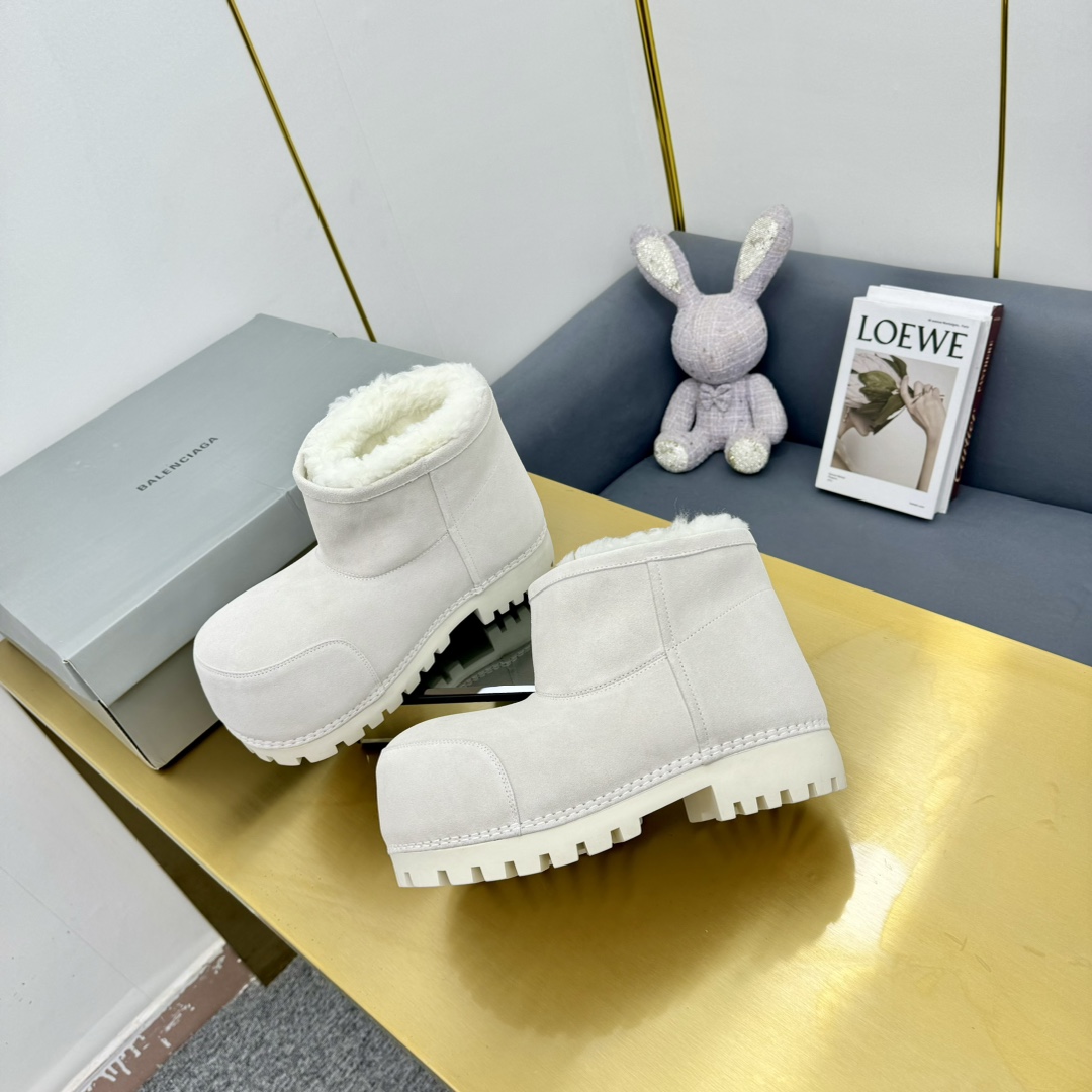 Balenciaga Alaska Fur Bootie  - EUR FASHION