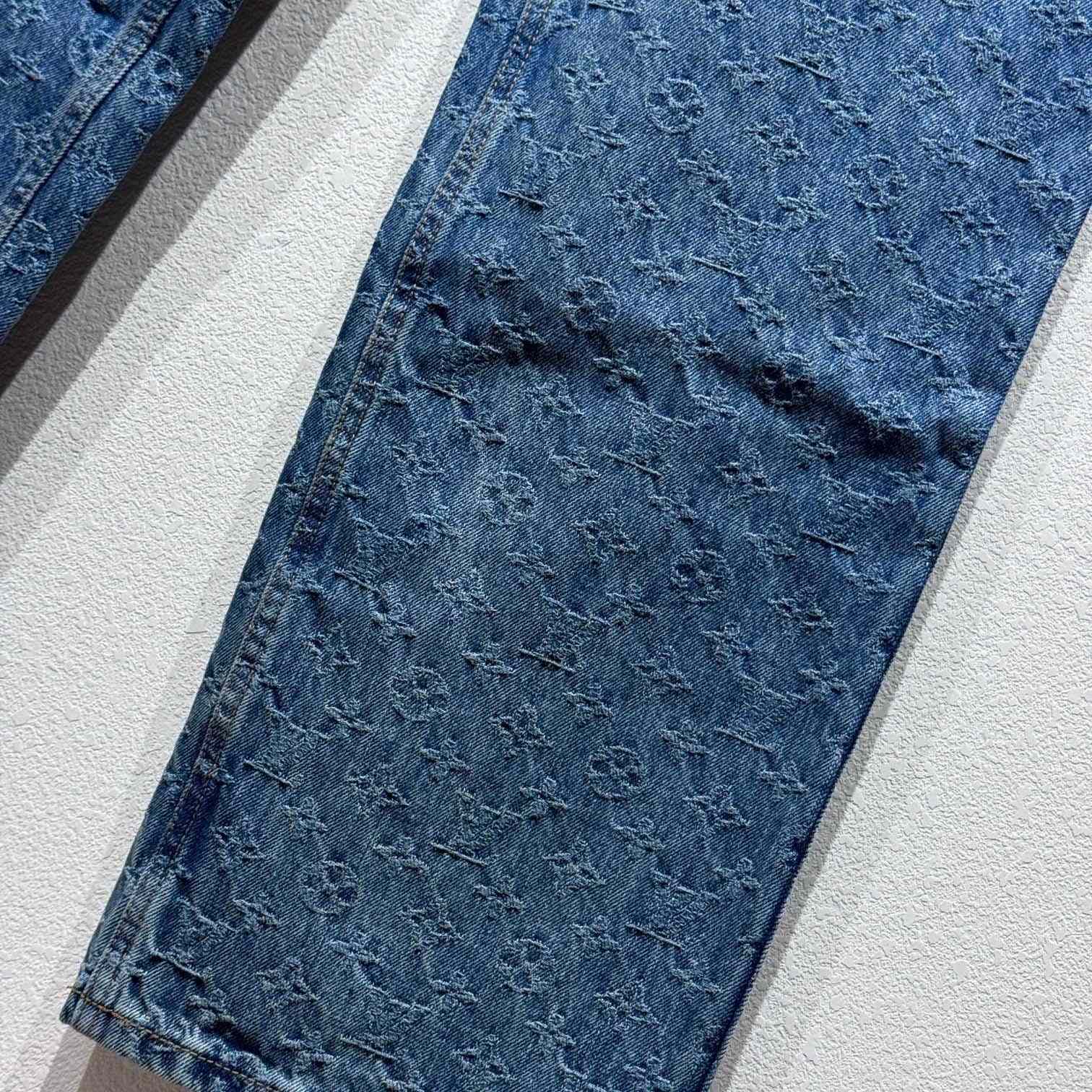 Louis Vuitton Monogram Jacquard Skate Denim Pants  1AGHVA - EUR FASHION