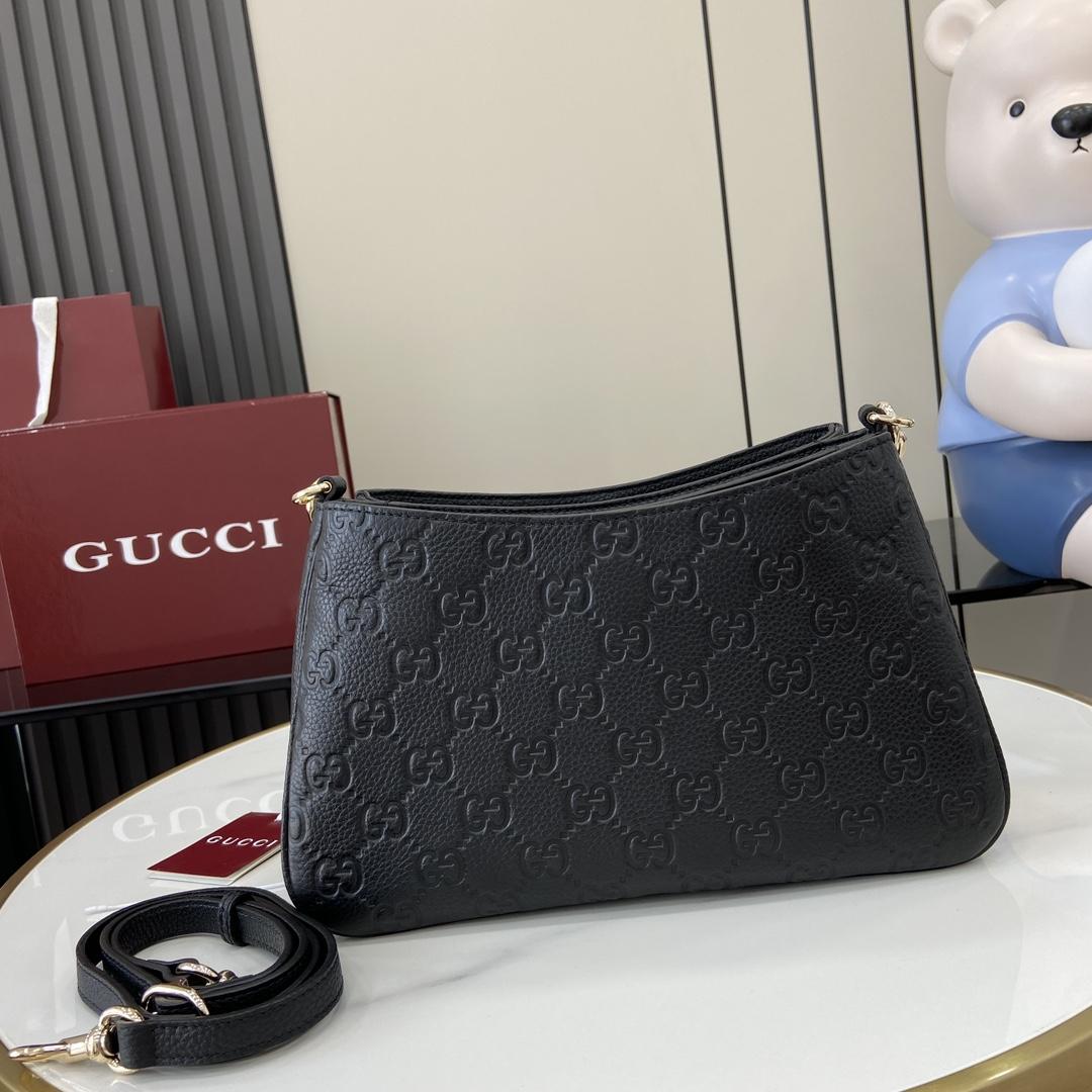 Gucci GG Emblem Mini Shoulder Bag  - EUR FASHION