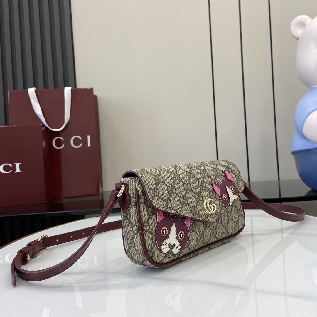 Gucci GG Mini Shoulder Bag With Cat Detail - EUR FASHION