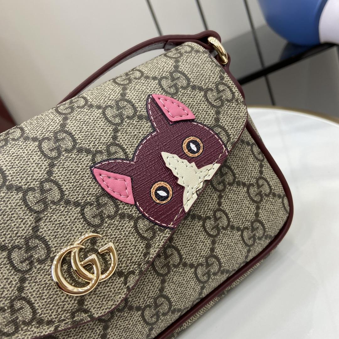 Gucci GG Mini Shoulder Bag With Cat Detail - EUR FASHION