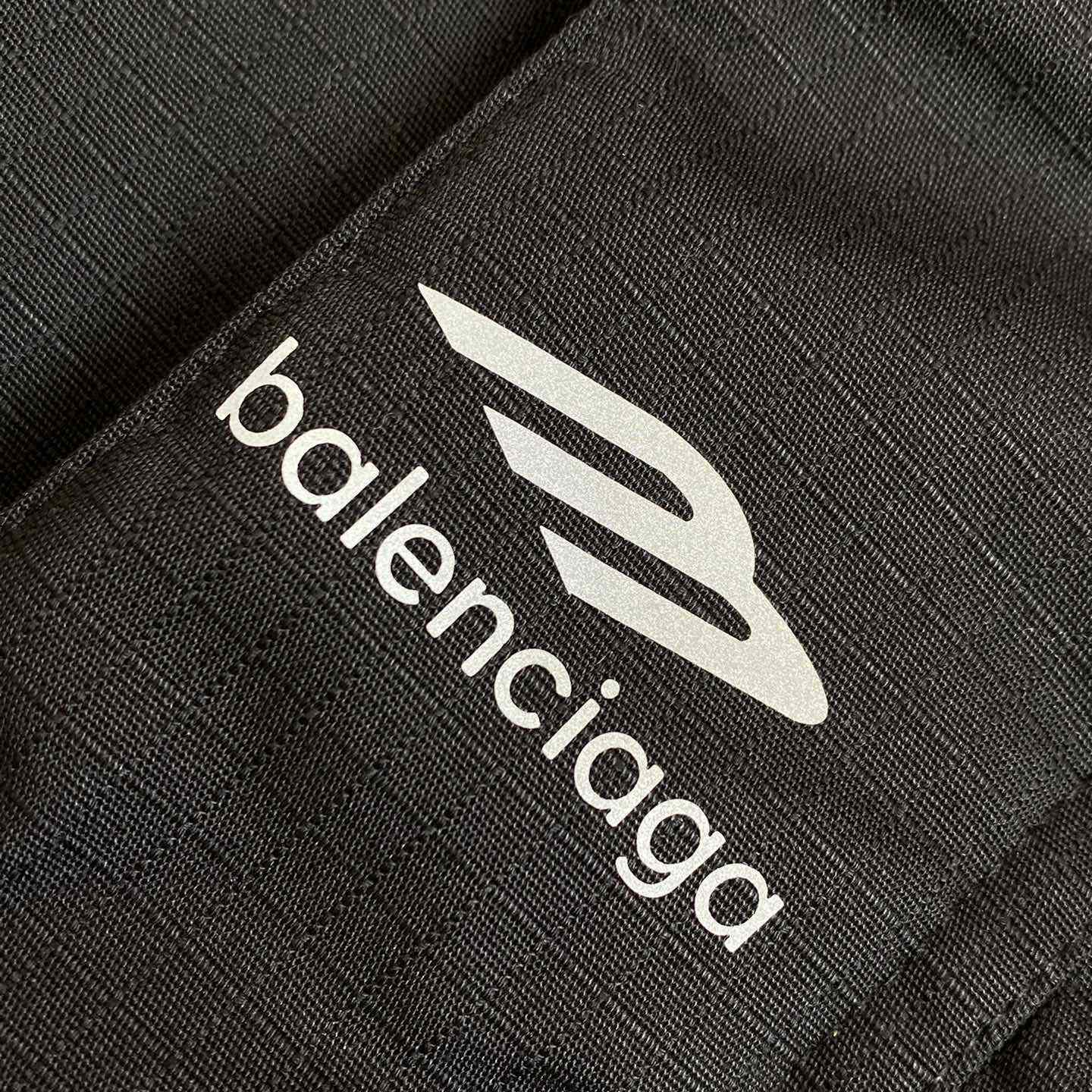 Balenciaga 3B Sports Icon Ski Parka In Black  - EUR FASHION