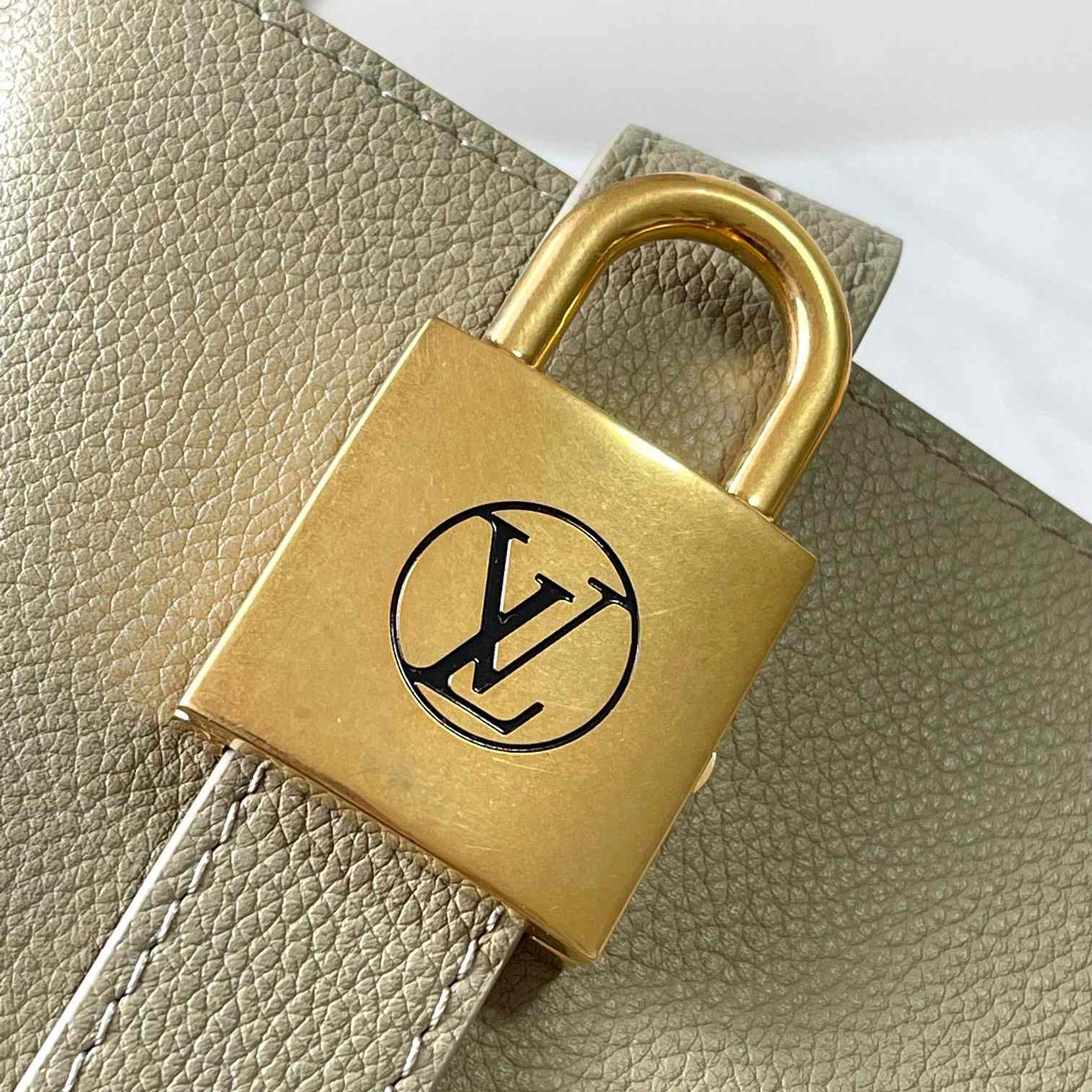 Louis Vuitton Low Key Cabas MM  M25343 - EUR FASHION