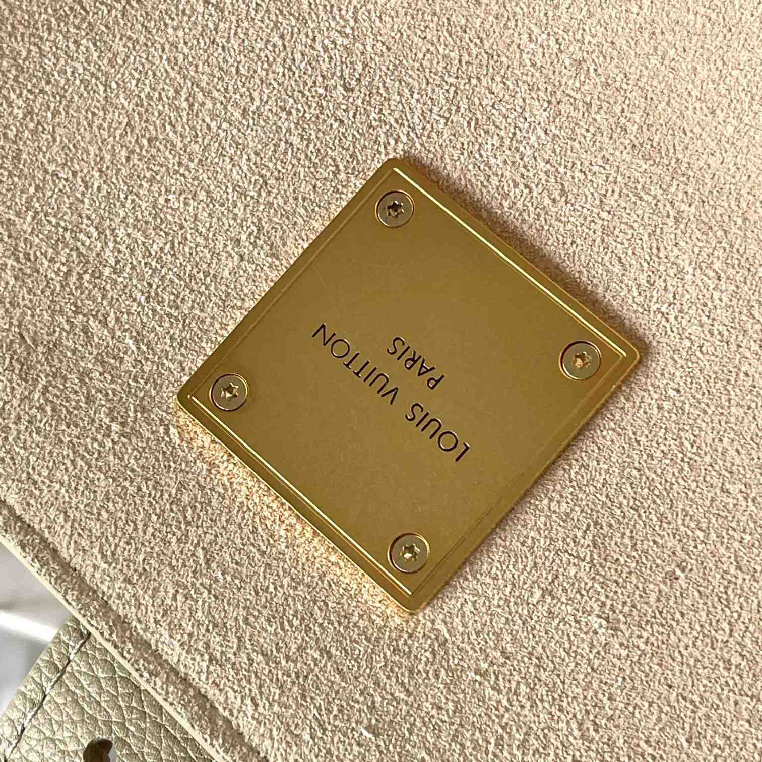 Louis Vuitton Low Key Cabas MM  M25343 - EUR FASHION