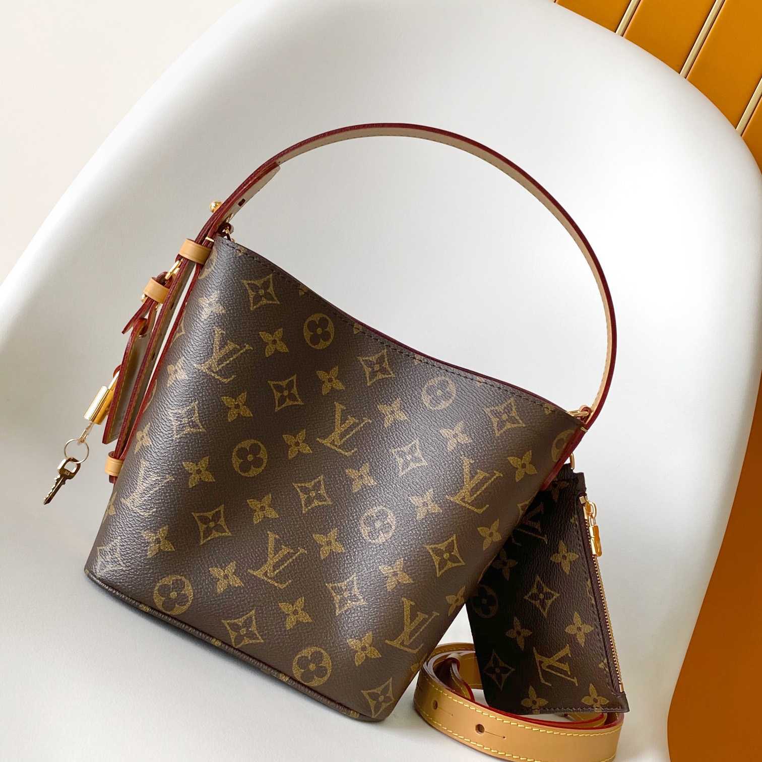 Louis Vuitton All In BB   M12925 - EUR FASHION