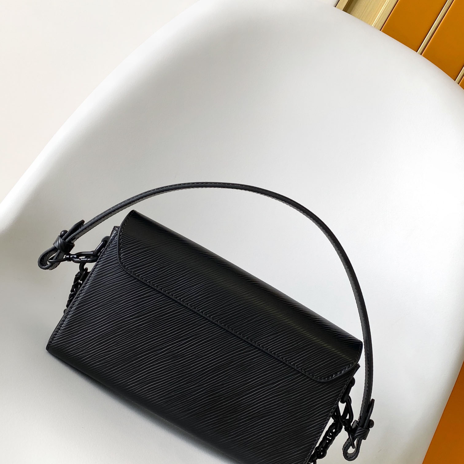 Louis Vuitton Twist West  M25336 - EUR FASHION