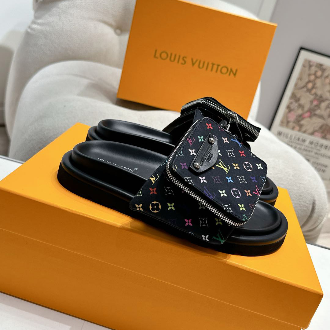 Louis Vuitton LV x TM Pool Pillow Flat Comfort Mule   1AGVRF - EUR FASHION